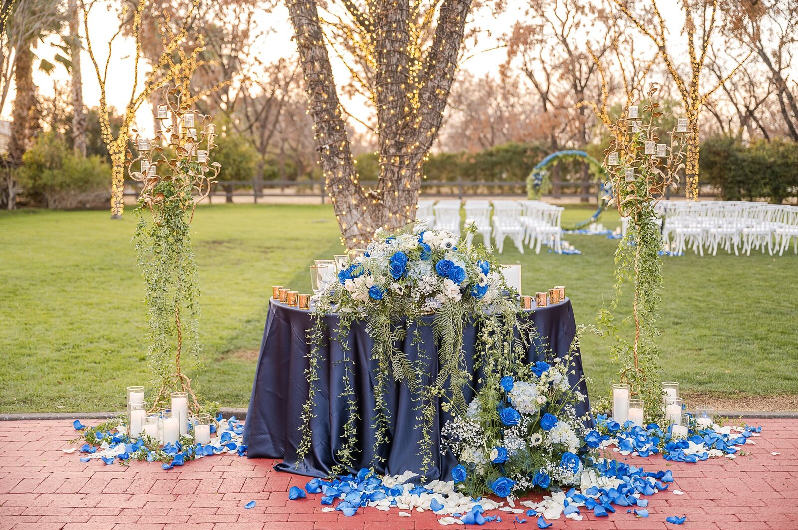 Phoenix-Wedding-Photographer-and-Videographer-Venue-at-the-Grove-VATGoh-1057