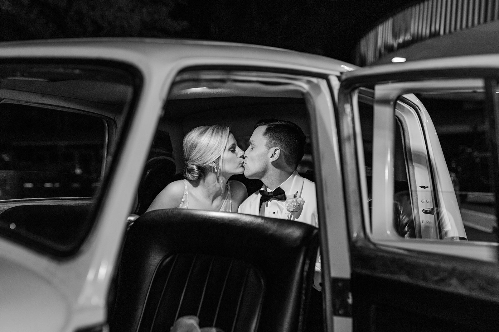 Birmingham Wedding at The Club - Lauren Elliott Photography - Sarah & Trey Obryant-1506