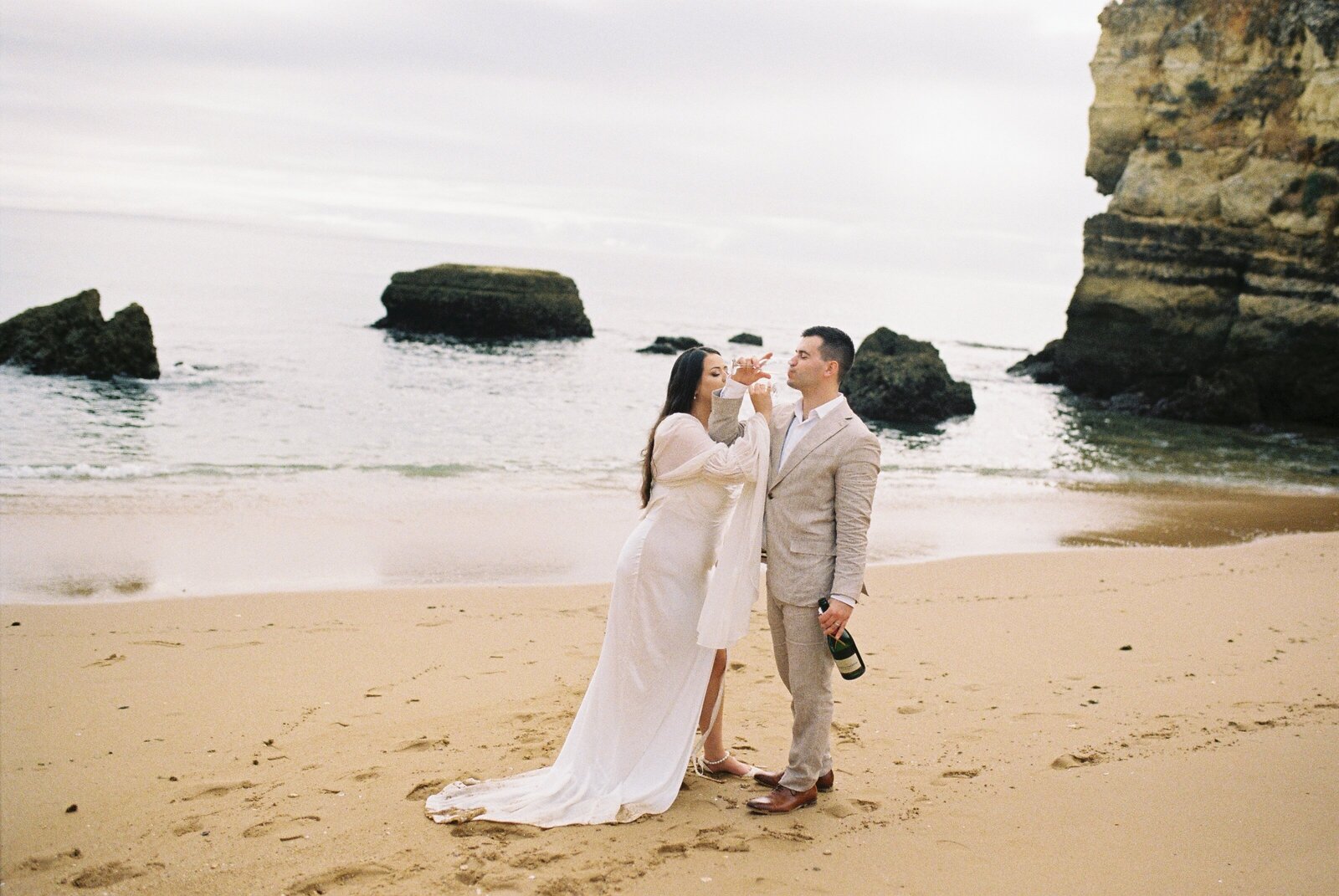 Portugal elopement photographer