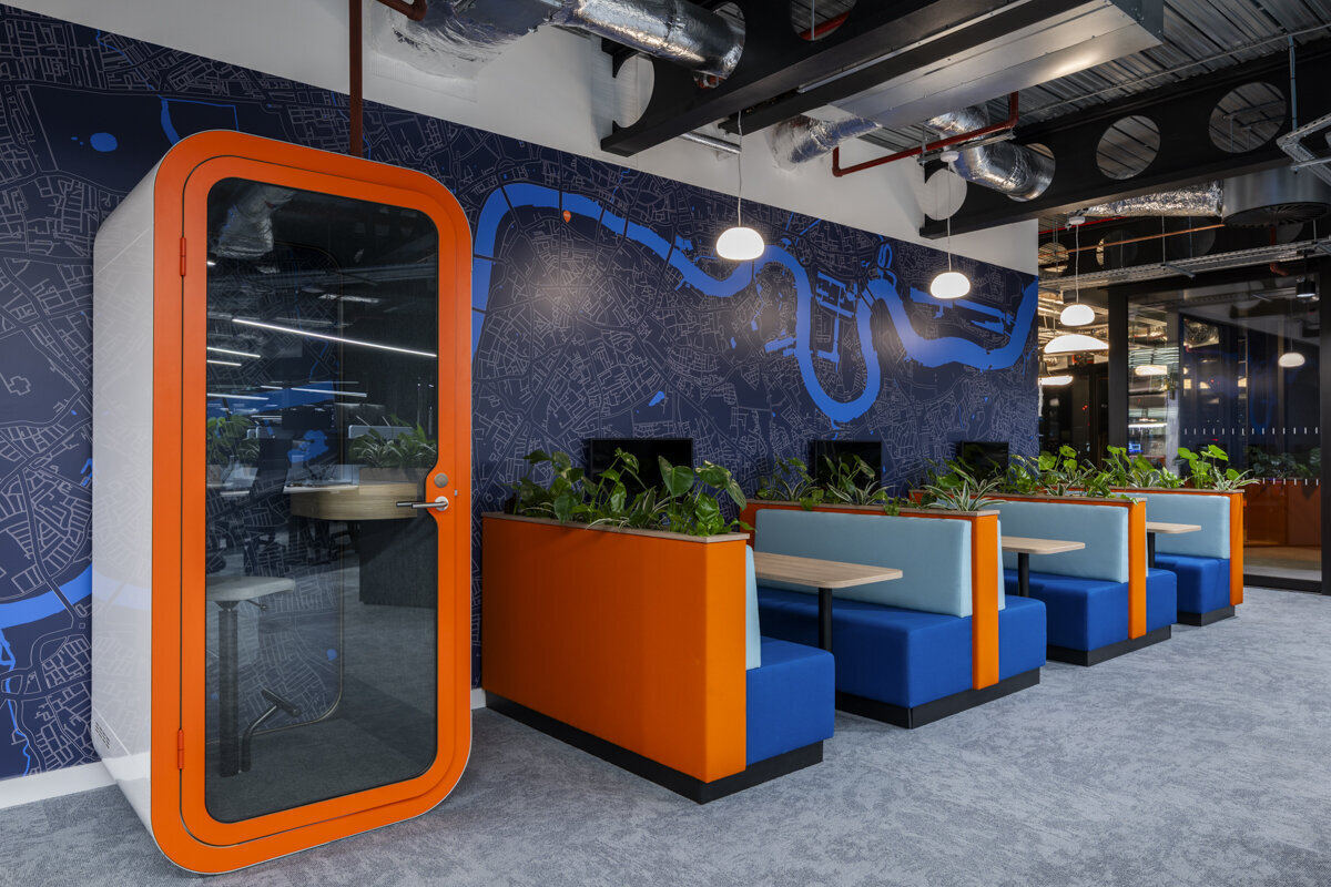 workplace furniture Haiken
