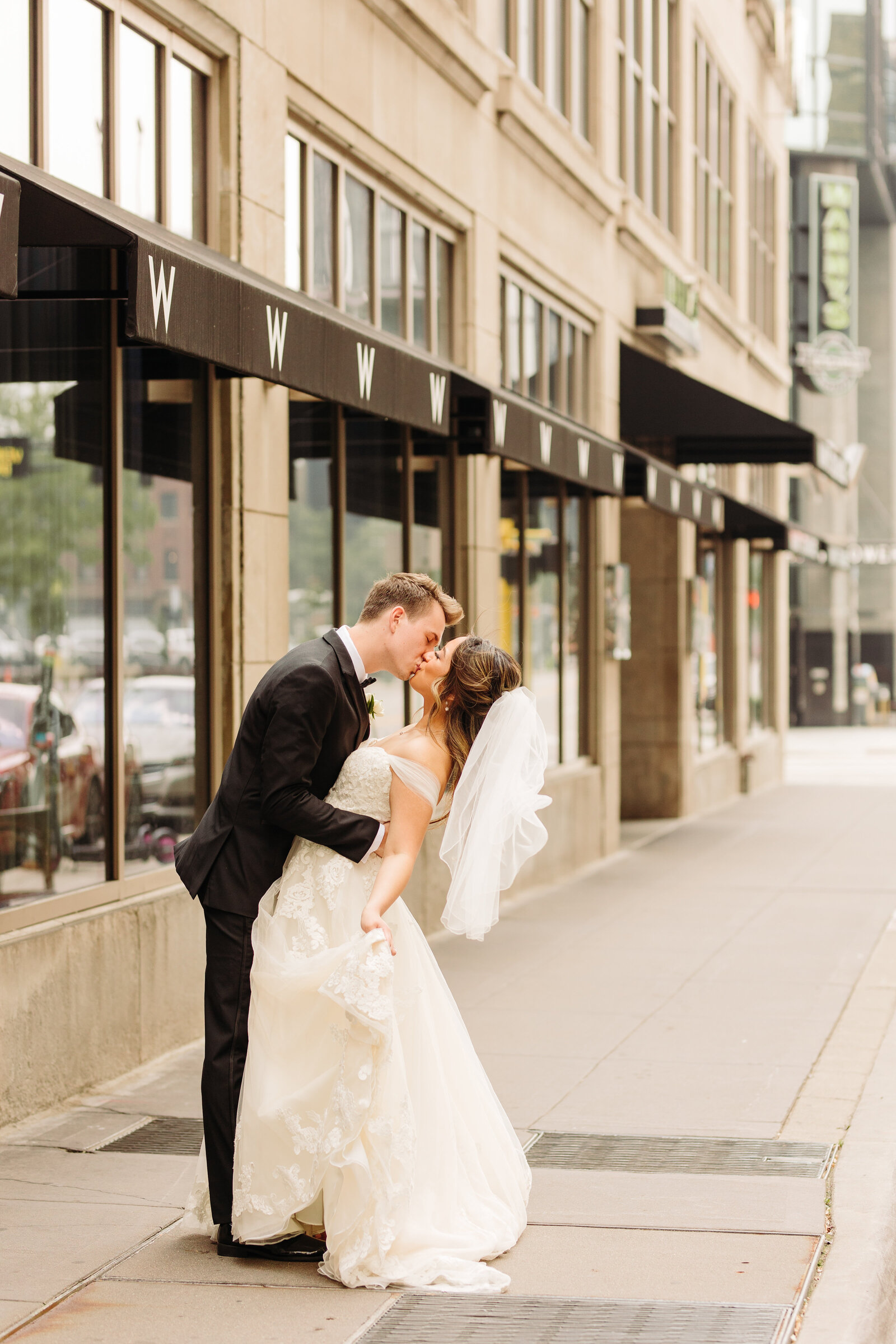Minneapolis-wedding-photographer-32