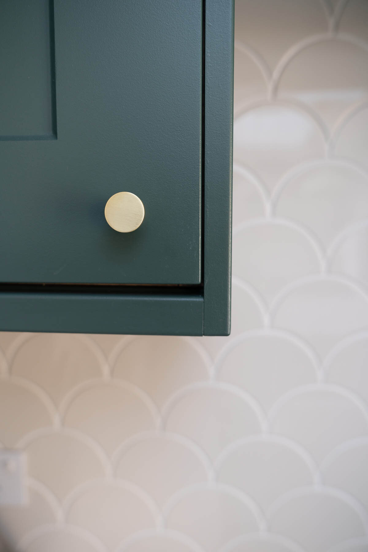 Girlboss-Designer-Interior-Design-Website-Templateq-394