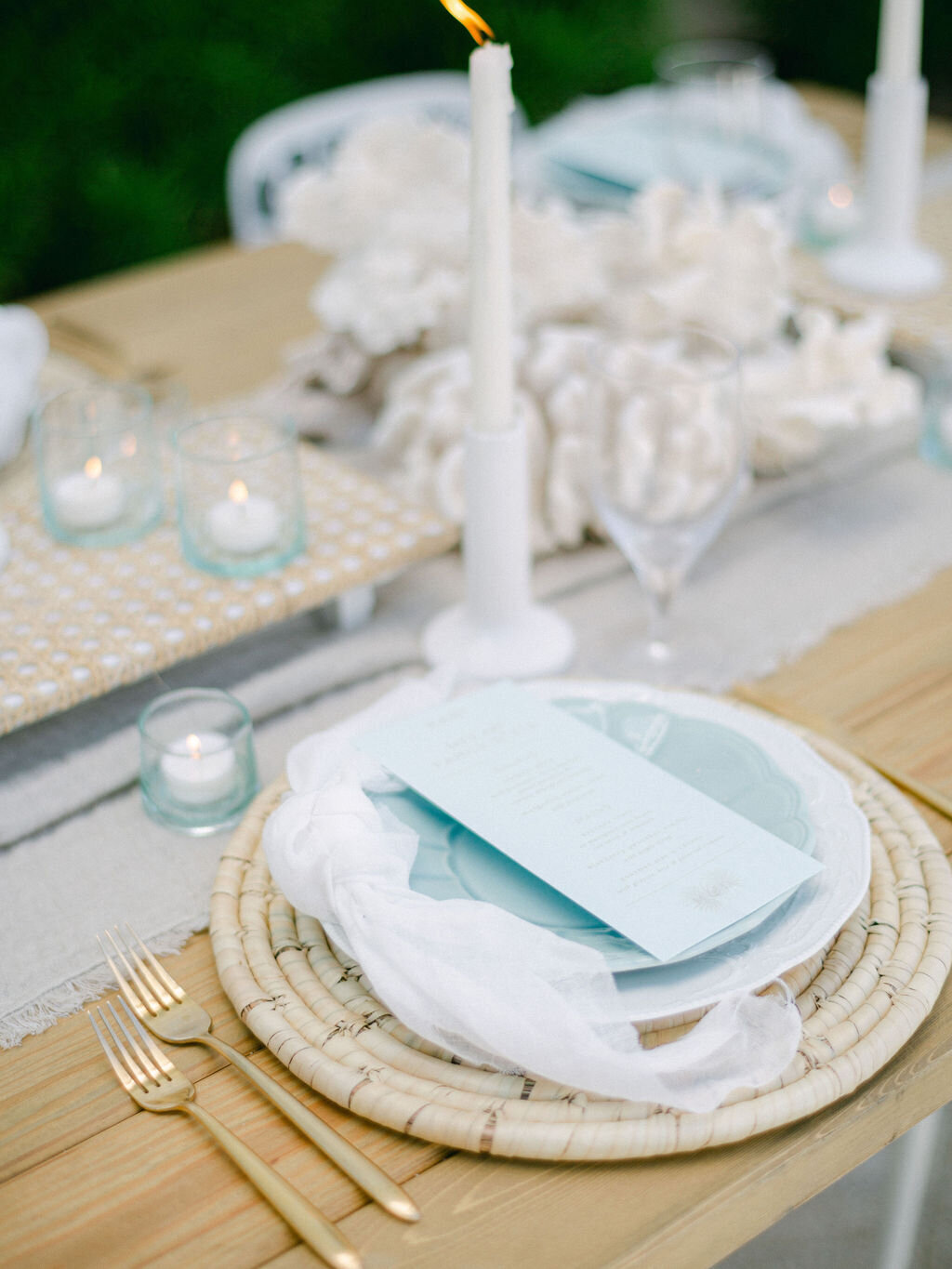 Table setting with Sea glass inspired wedding colors