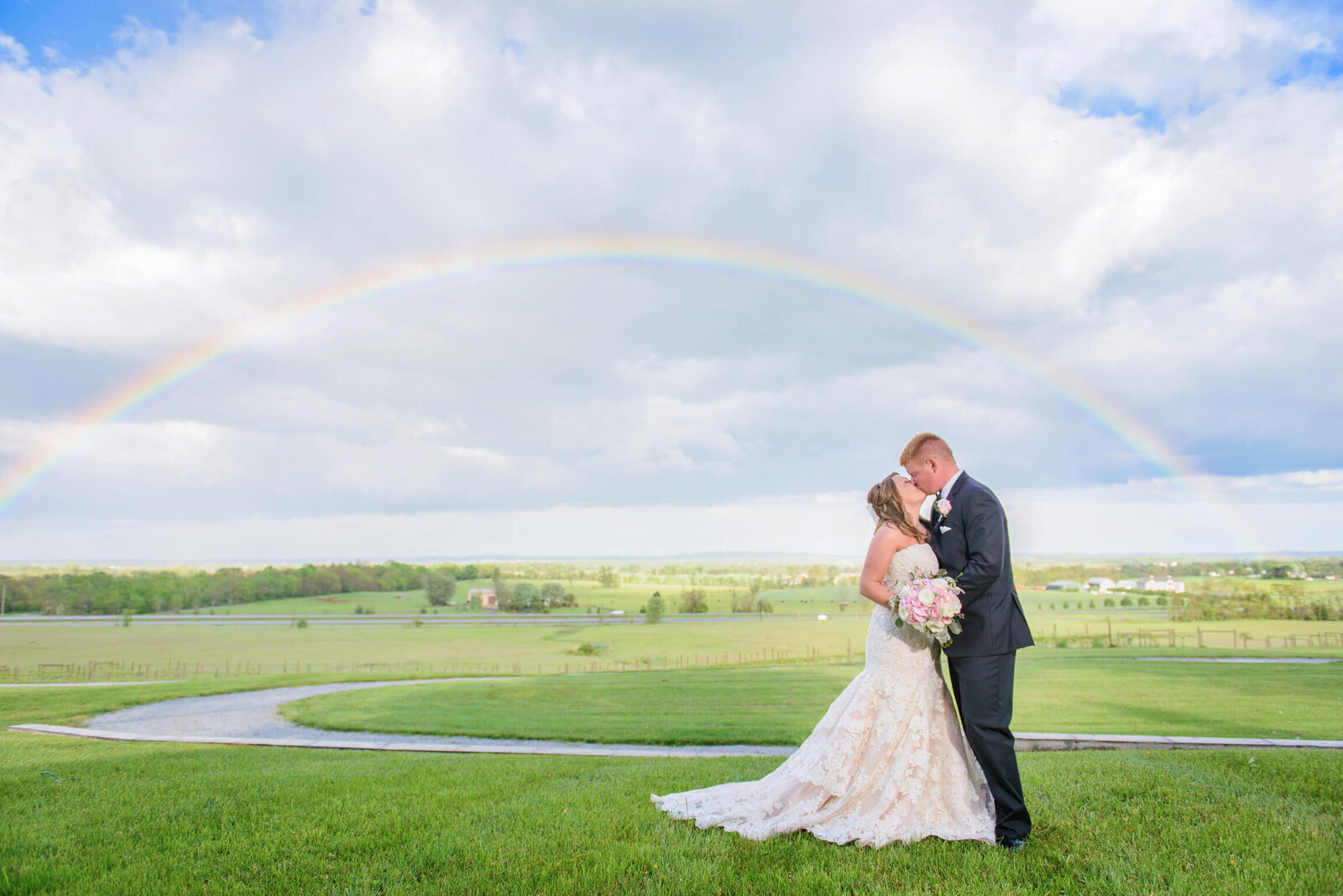 springfield-manor-winery-wedding-photographer-mary-sarah-photography
