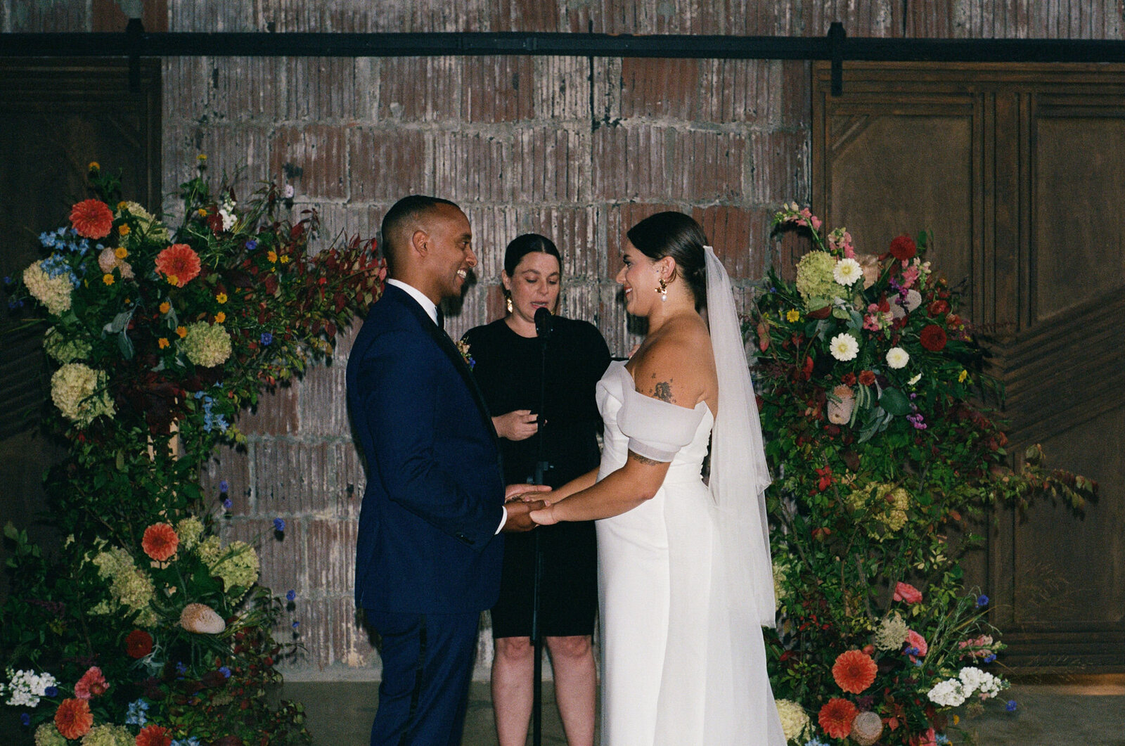 colorful-keepsake-wedding-hudson-valley-358