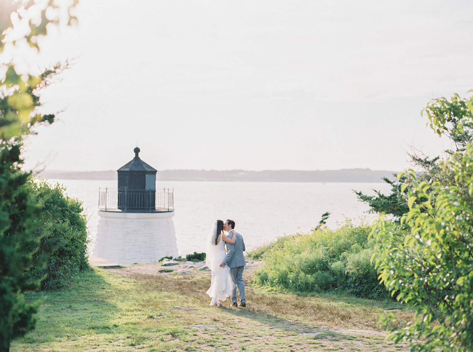 leila-james-events-newport-ri-wedding-planning-luxury-events-castle-hill-inn-gabrielle-and-will-emily-march-photography-SamuelsWedding_0532 copy