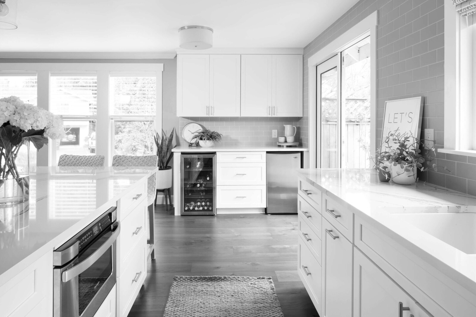 WhitestoneDesignGroup-Hooperkitchen--16-BW