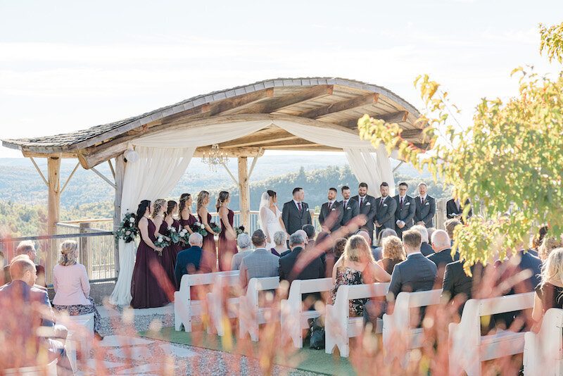 Le Belvédère Weddings | lynsey-andrew-le-belvedere-sept-wedding-grey-loft-studio-2022-423