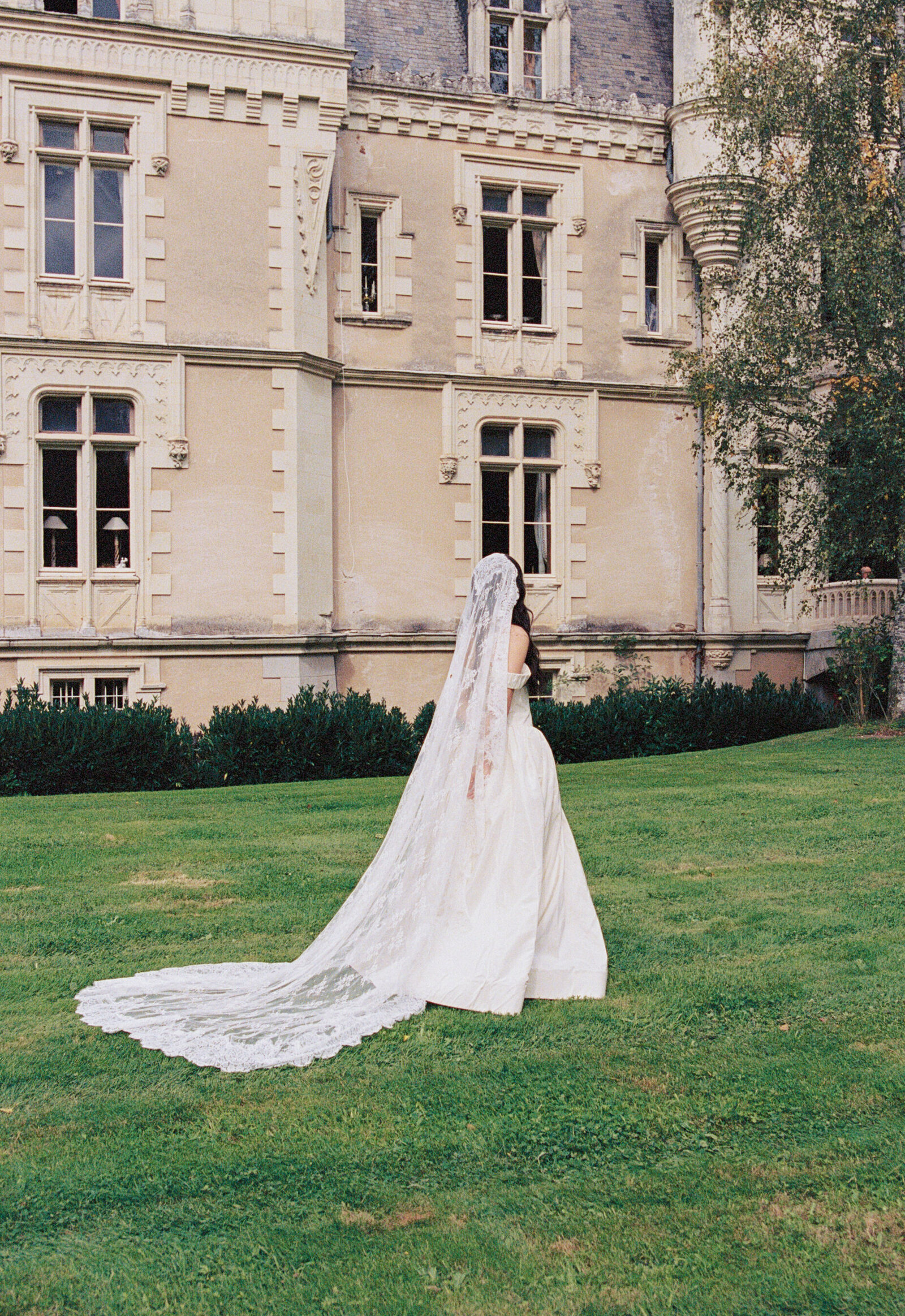 Film-Wedding-Photographer-Zara-Staples-Weddings107