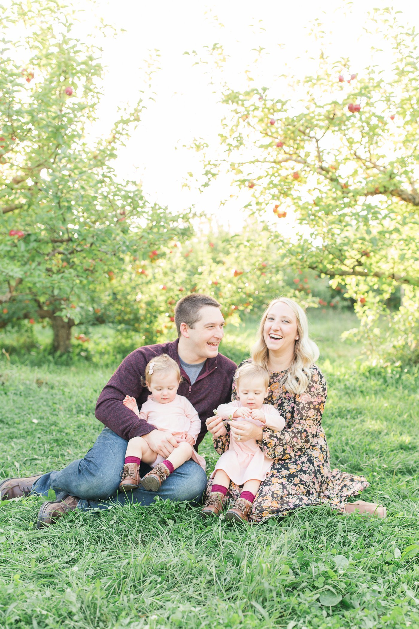 fall-the-apple-farm-victor-new-york-family-portrait-27
