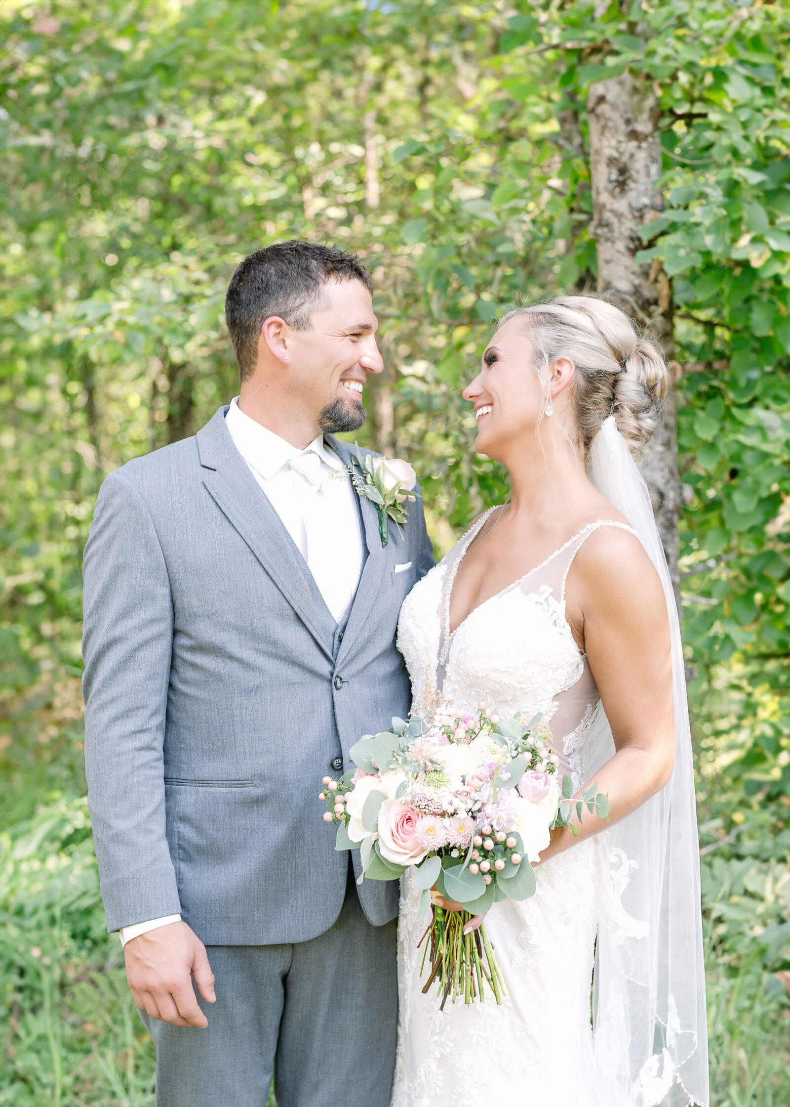 upper peninsula wedding portraits in iron mountain michigan