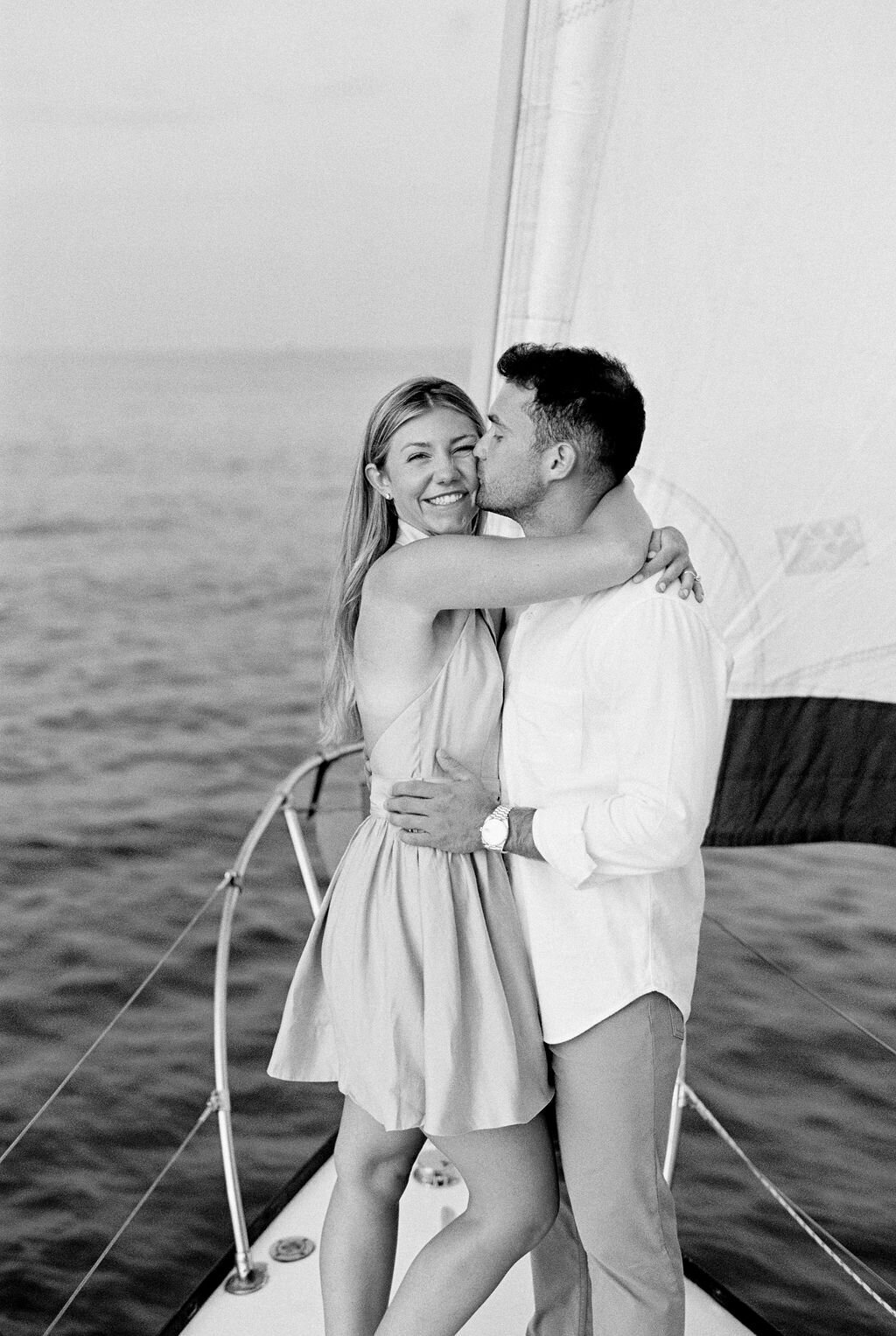 detroit-sailboat-engagement-19