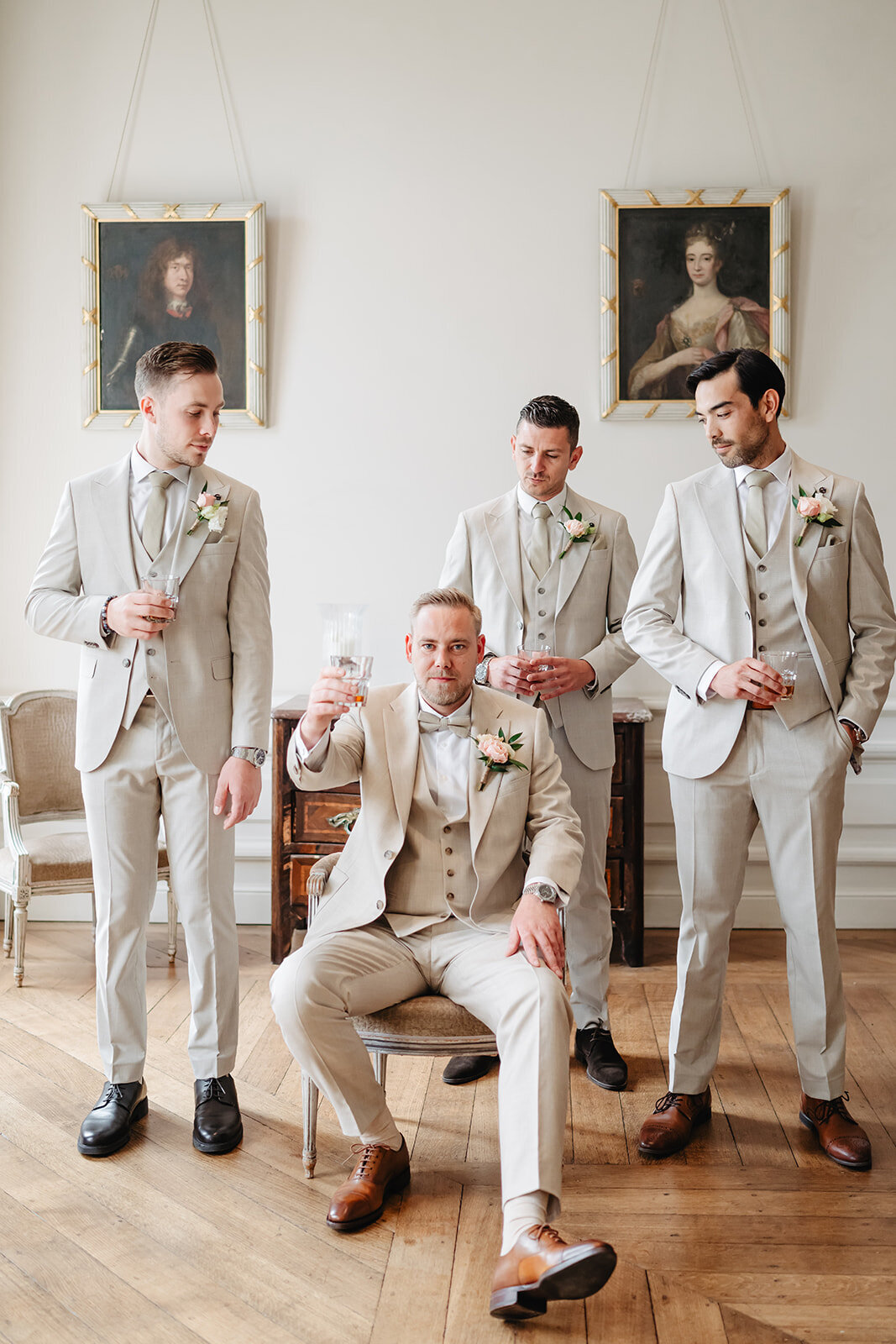 MorganeBallPhotography-Wedding-SandrineDavid-Religieux-02-GettingReadyDavid-210-0565_websize