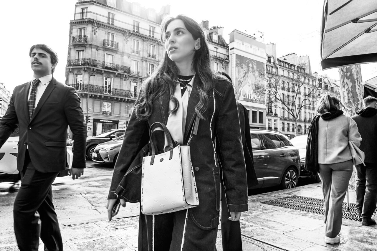 Street-Photography-in-Paris-Bang-Images-3