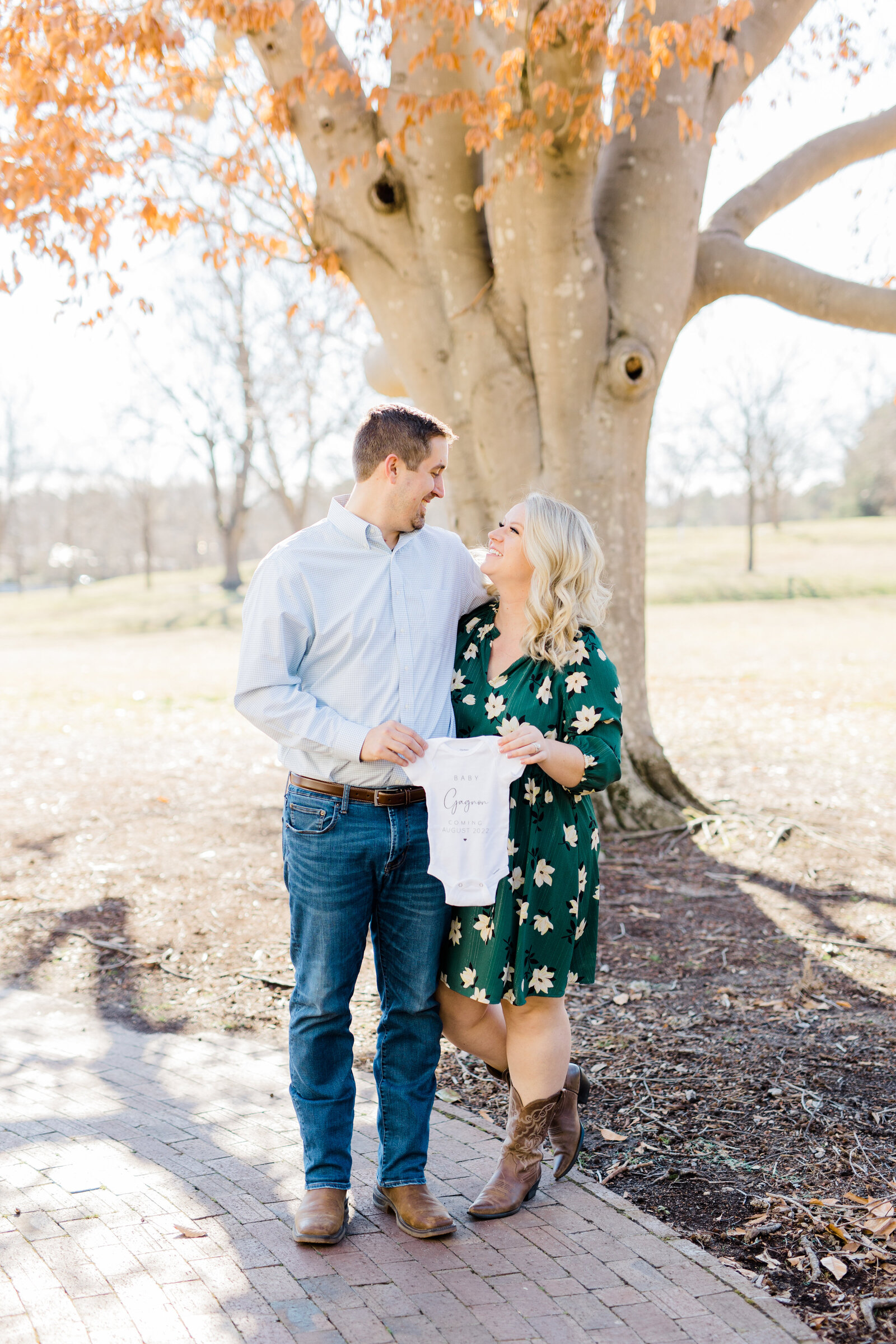 Gagnon.AnnouncementSession.SarahReavesPhotography-9