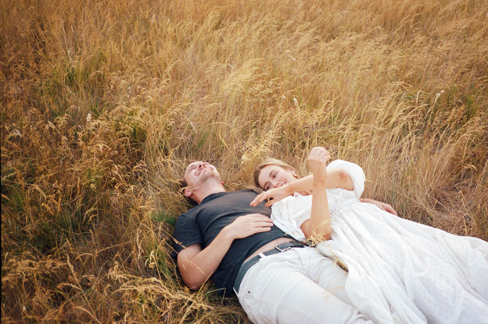 columbia-gorge-engagement-session-oregon