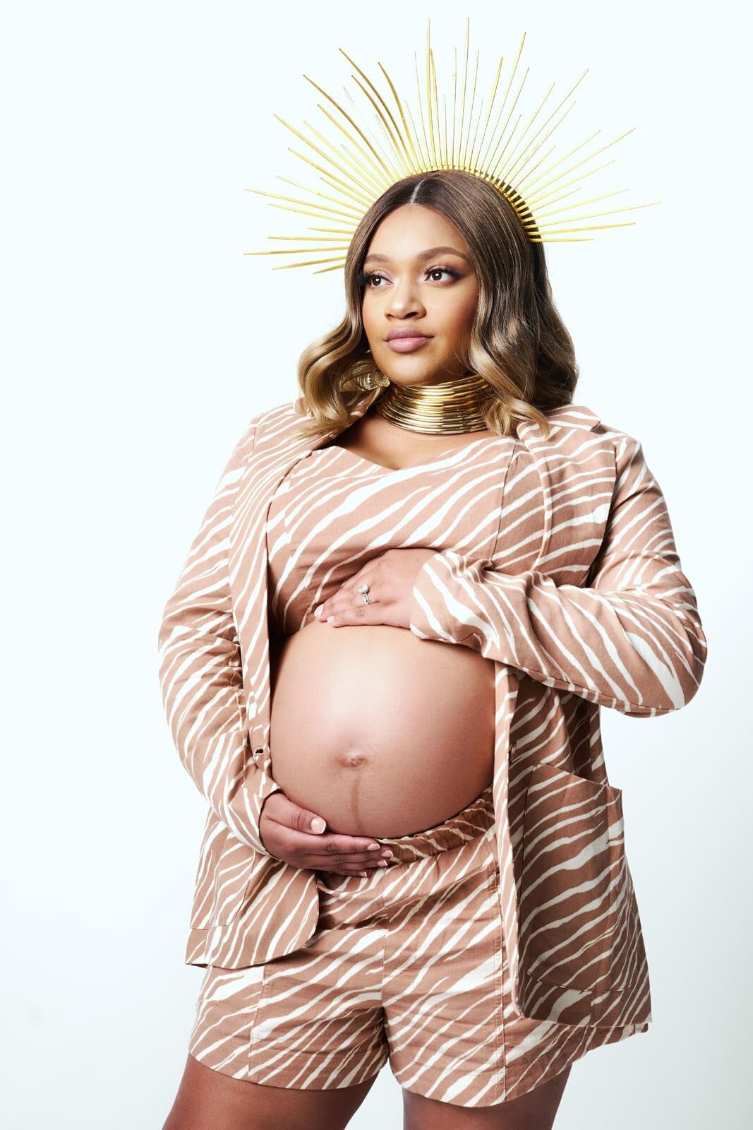 Fine Art Maternity Portrait With Golden Headpiece in Minneapolis-19