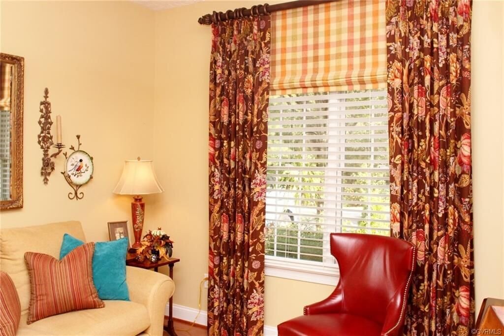 Bedeckers Interiors - Kristine Gregory - Midlothian Village (7)