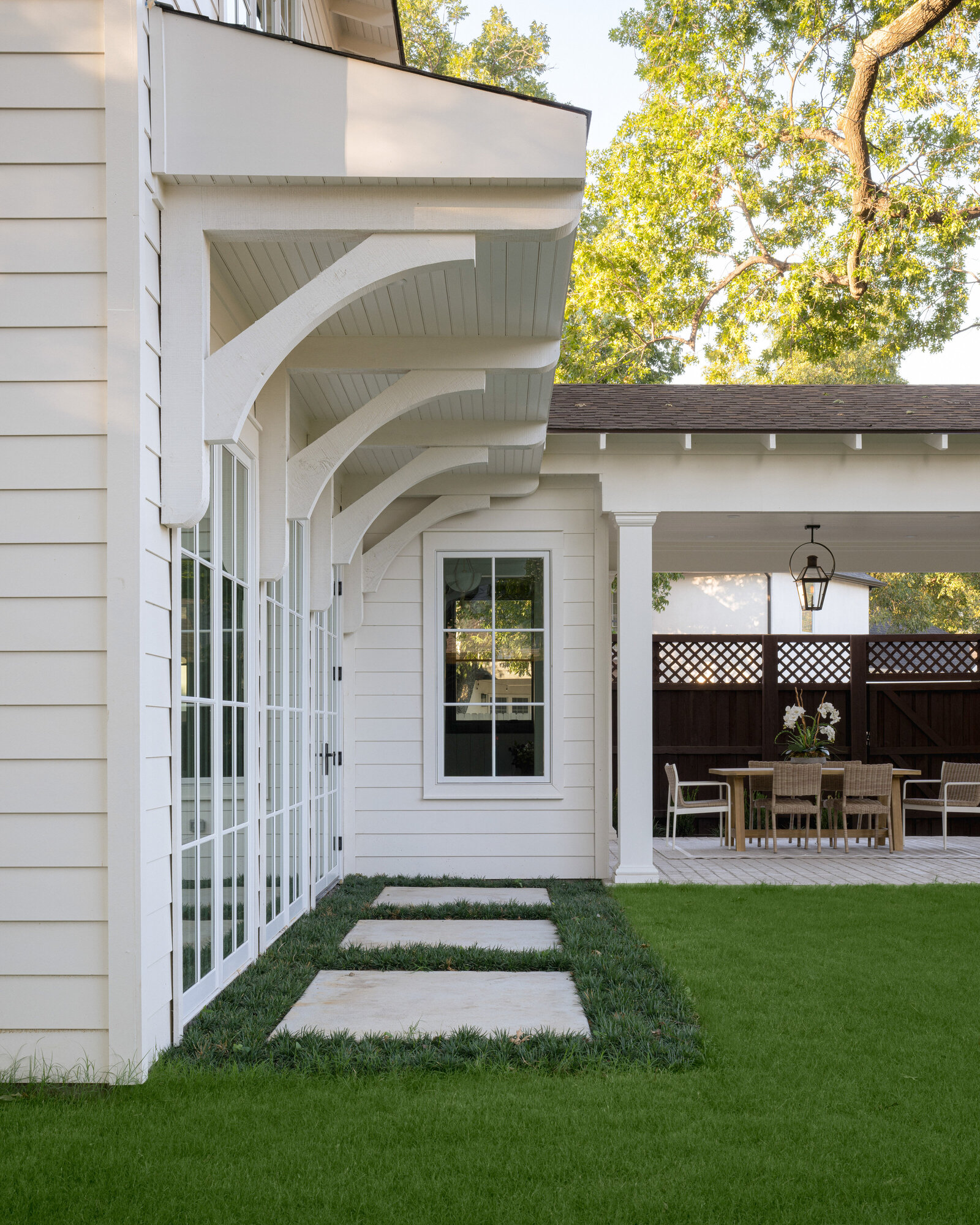 860 Edgefield Rd - exteriors-10