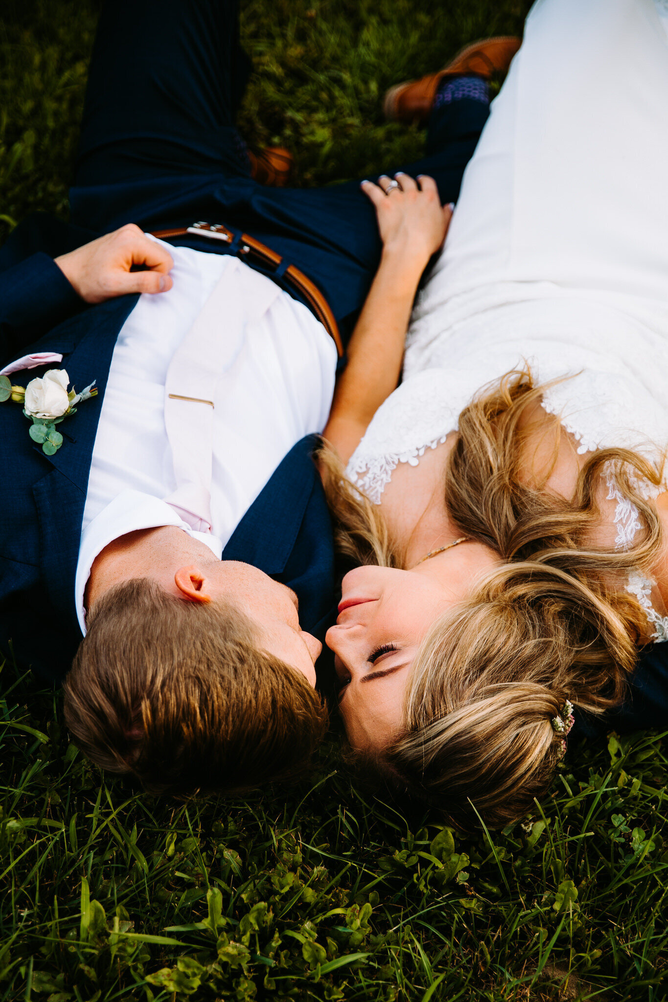 sebago-maine-wedding-photographer-andrea-van-orsouw-photography-fun-natural-new-england26