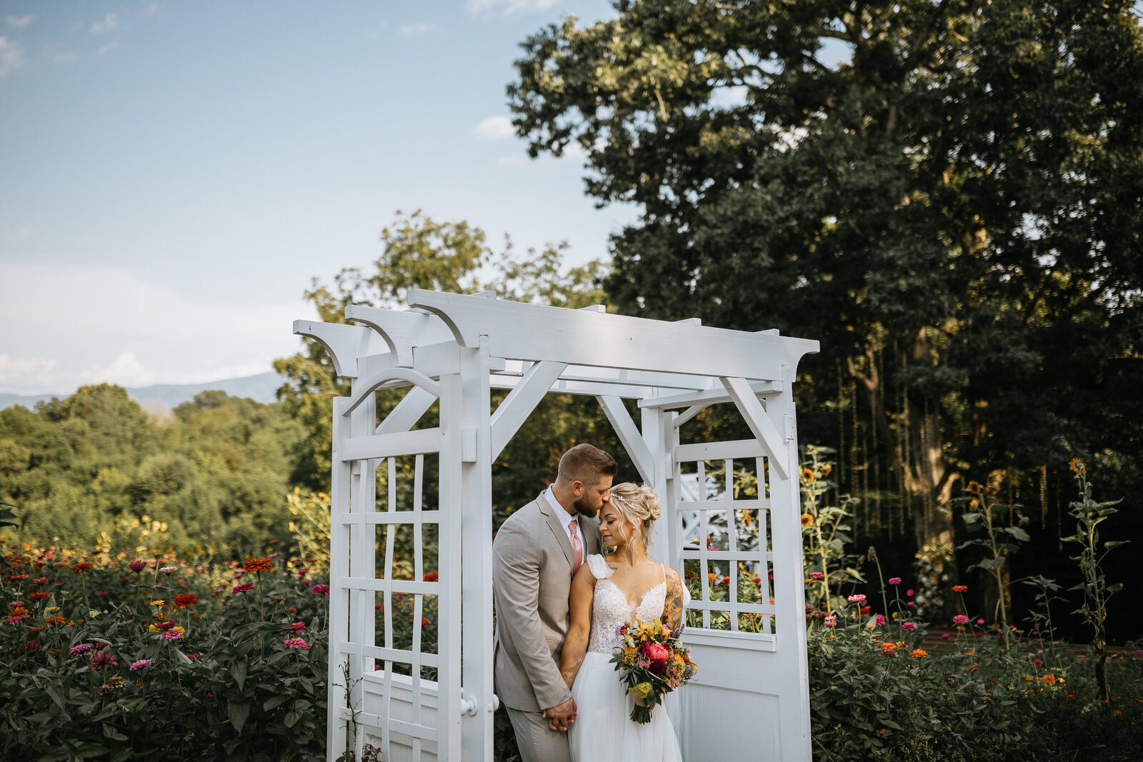 Greenwood-Oaks-Wedding-Photographer-Radiant-Mountain-Media-12
