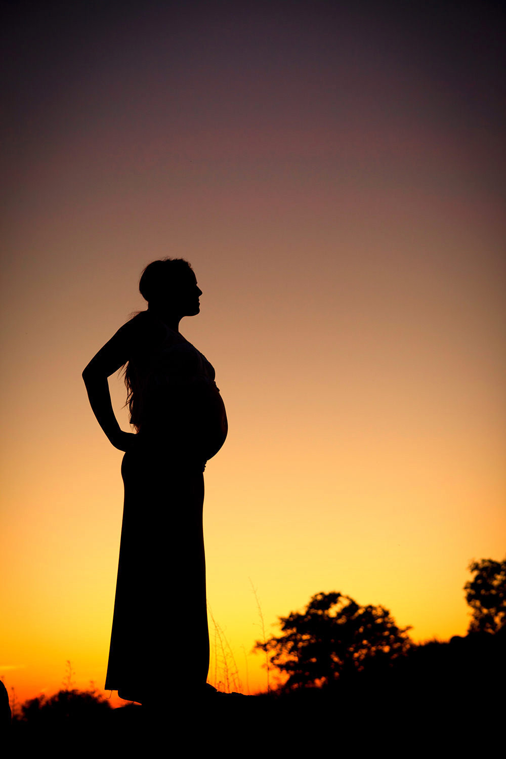 Beautiful silhouette Maternity image in San Diego.