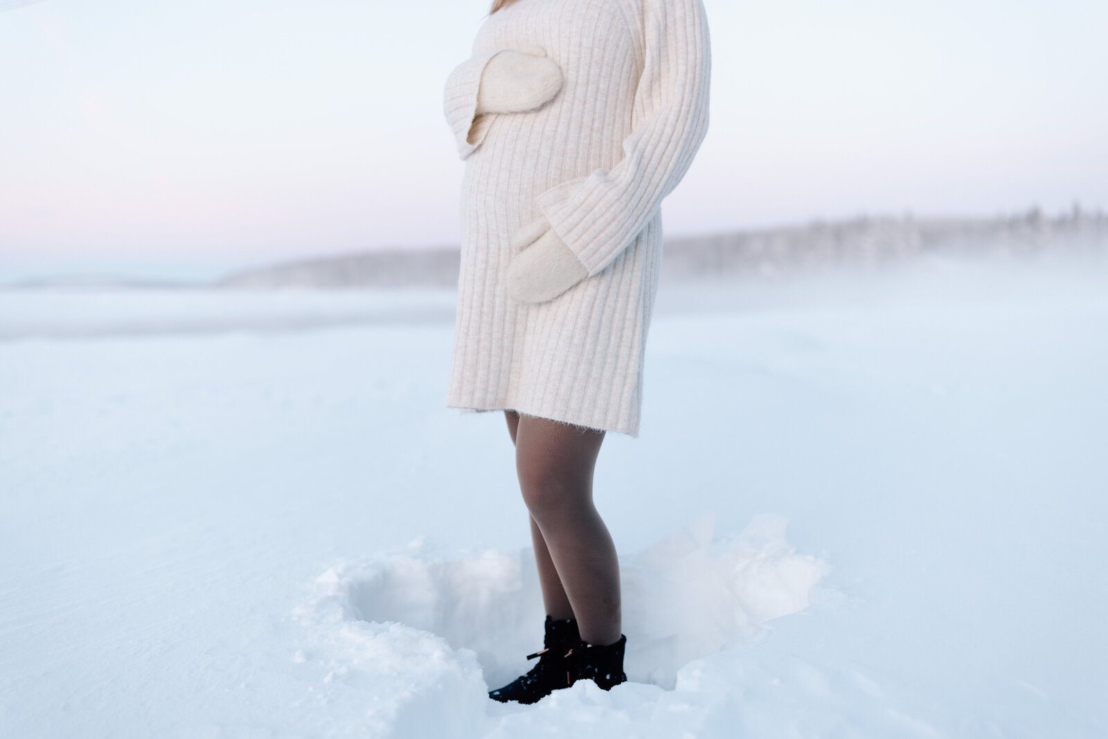 fotograf-i-kiruna-porträttfotograf-familjefotograf-gravidfotograf053