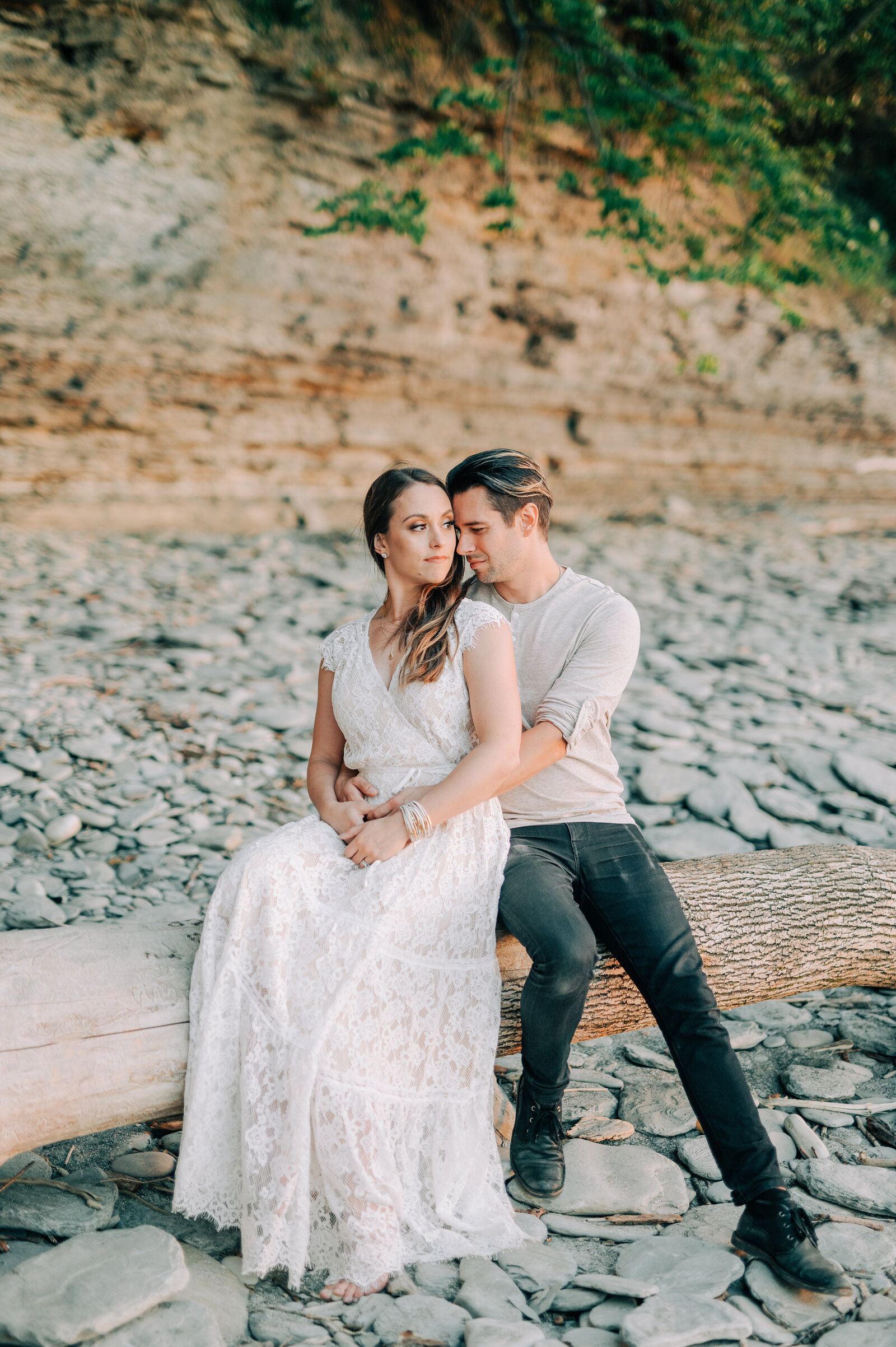 rocky lake erie beach engagement session during blue hour