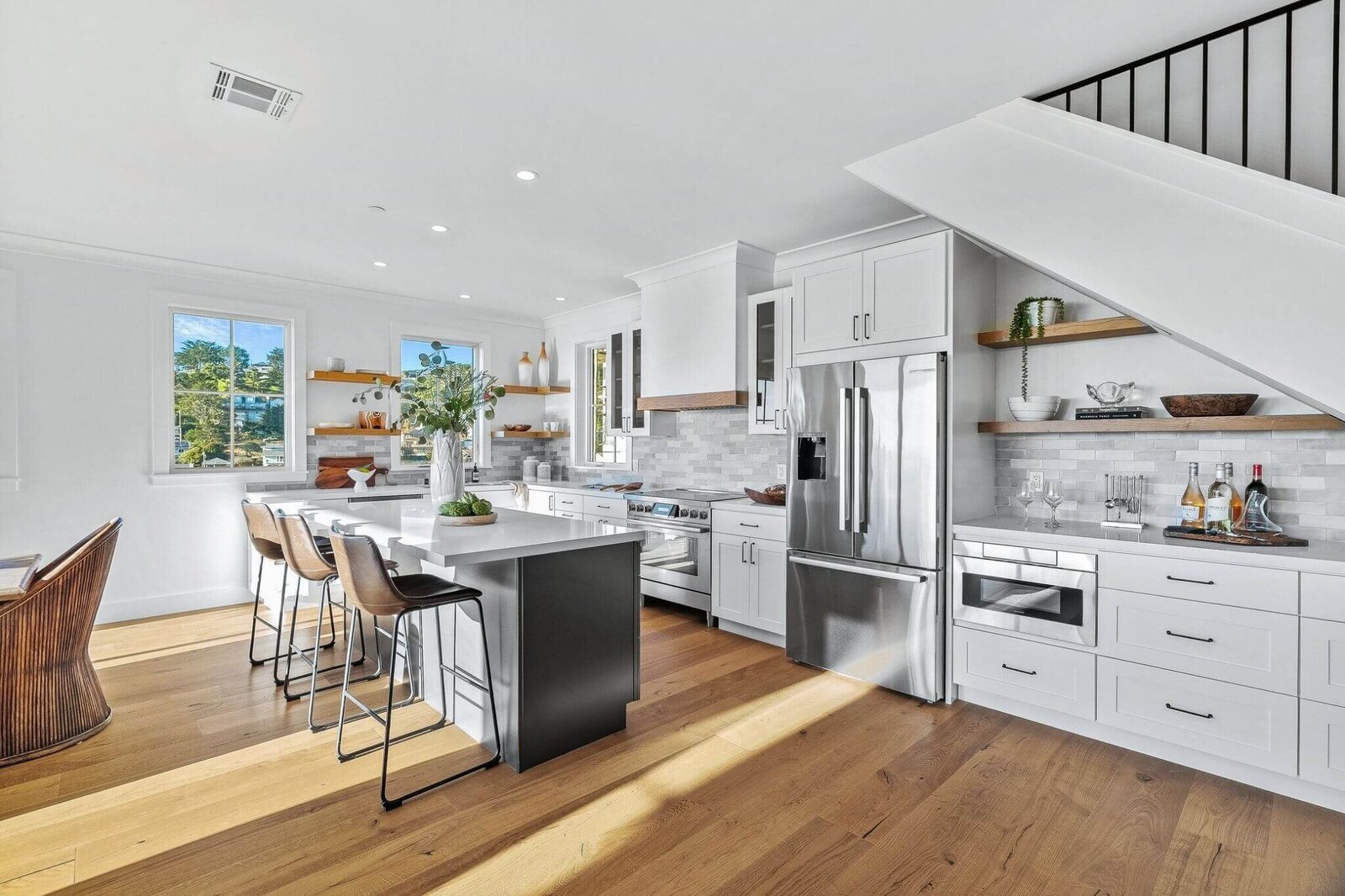 mls15_michael-jimenez-pacifica-real-estate-agent-homes-for-sale-open-concept-kitchen
