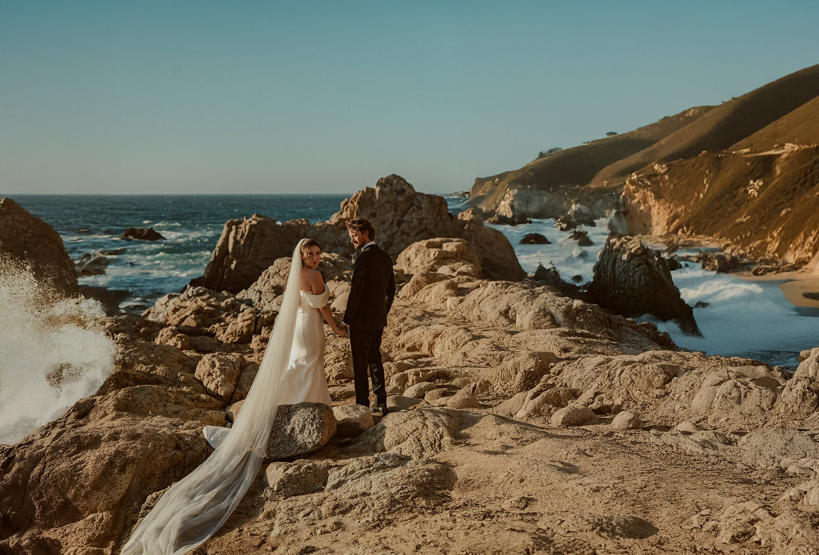 How to Elope in Big Sur-01