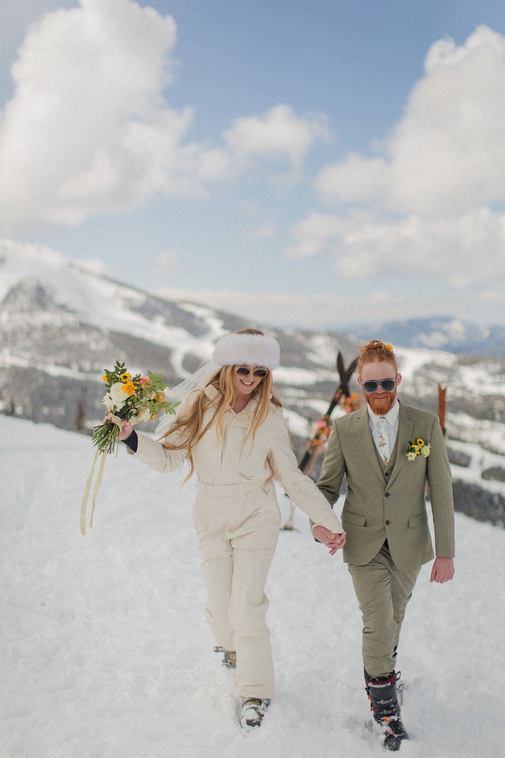 04192024_KelseyKradelPhotographer_BigSkyBozemanMontanaPhotographer_BigSkyResort1970sStyledShoot_090