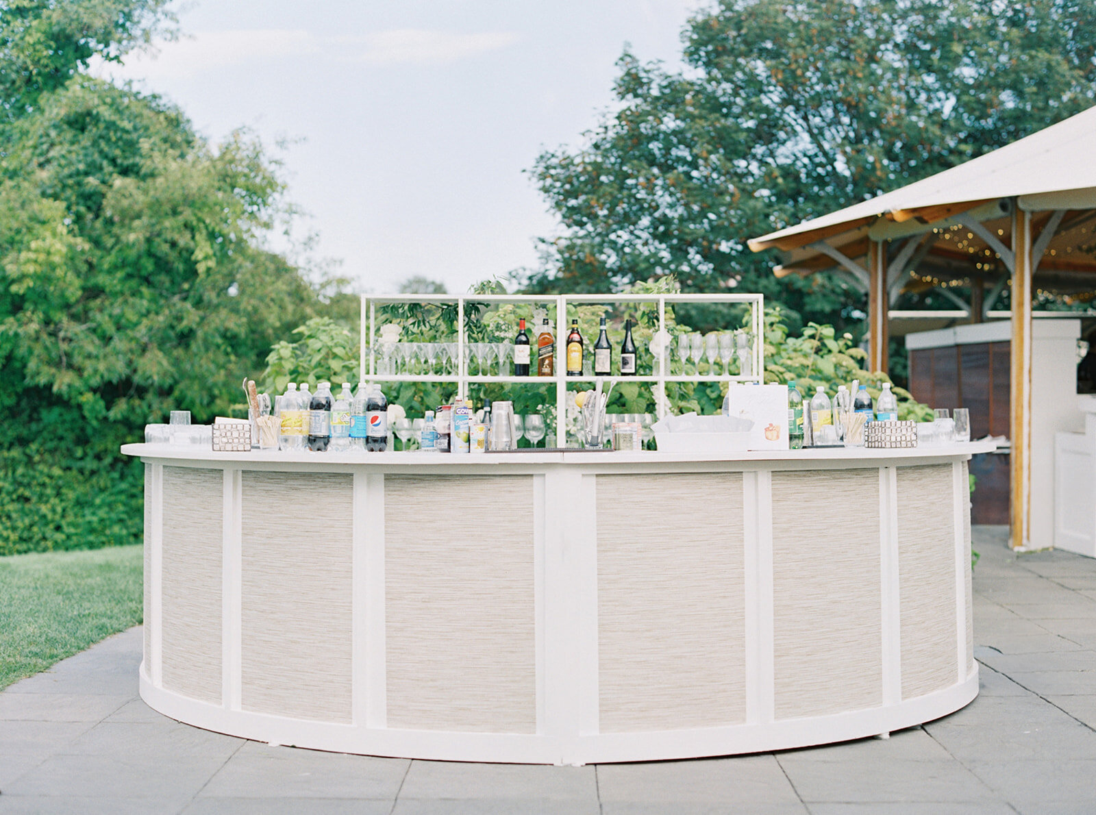 leila-james-events-newport-ri-wedding-planning-luxury-events-castle-hill-inn-gabrielle-and-will-emily-march-photography-SamuelsWedding_0668 copy