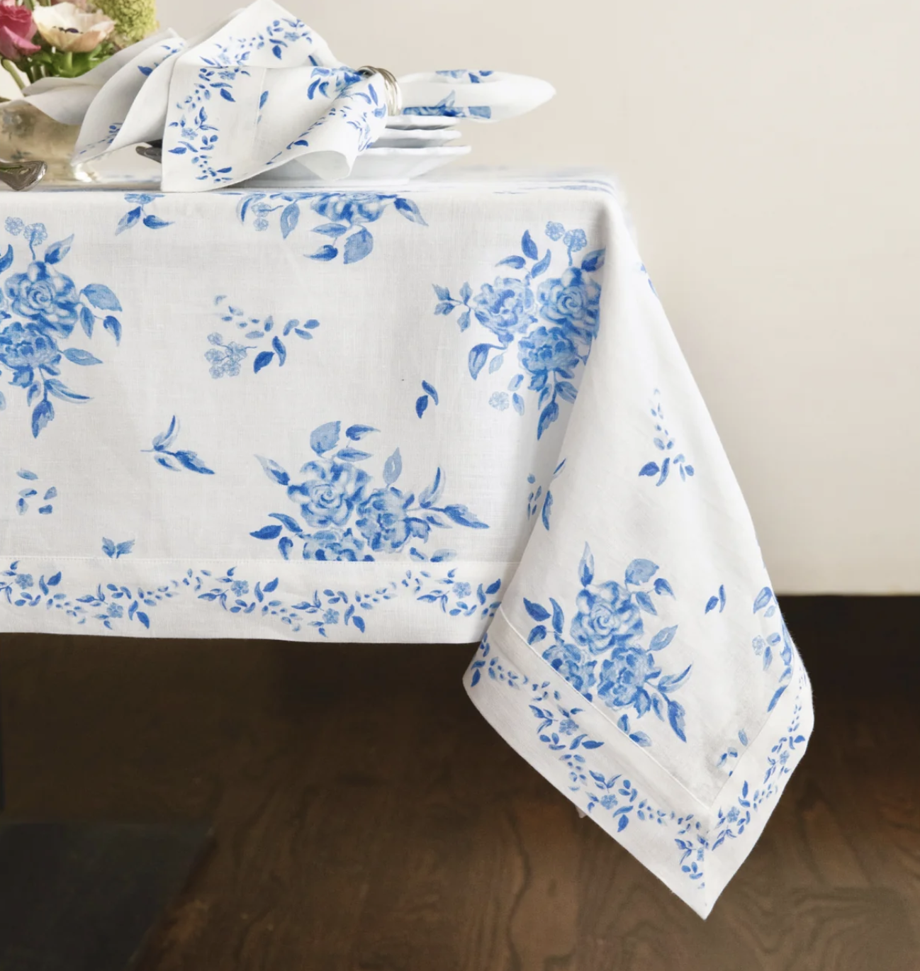 Jolie - Tablecloth