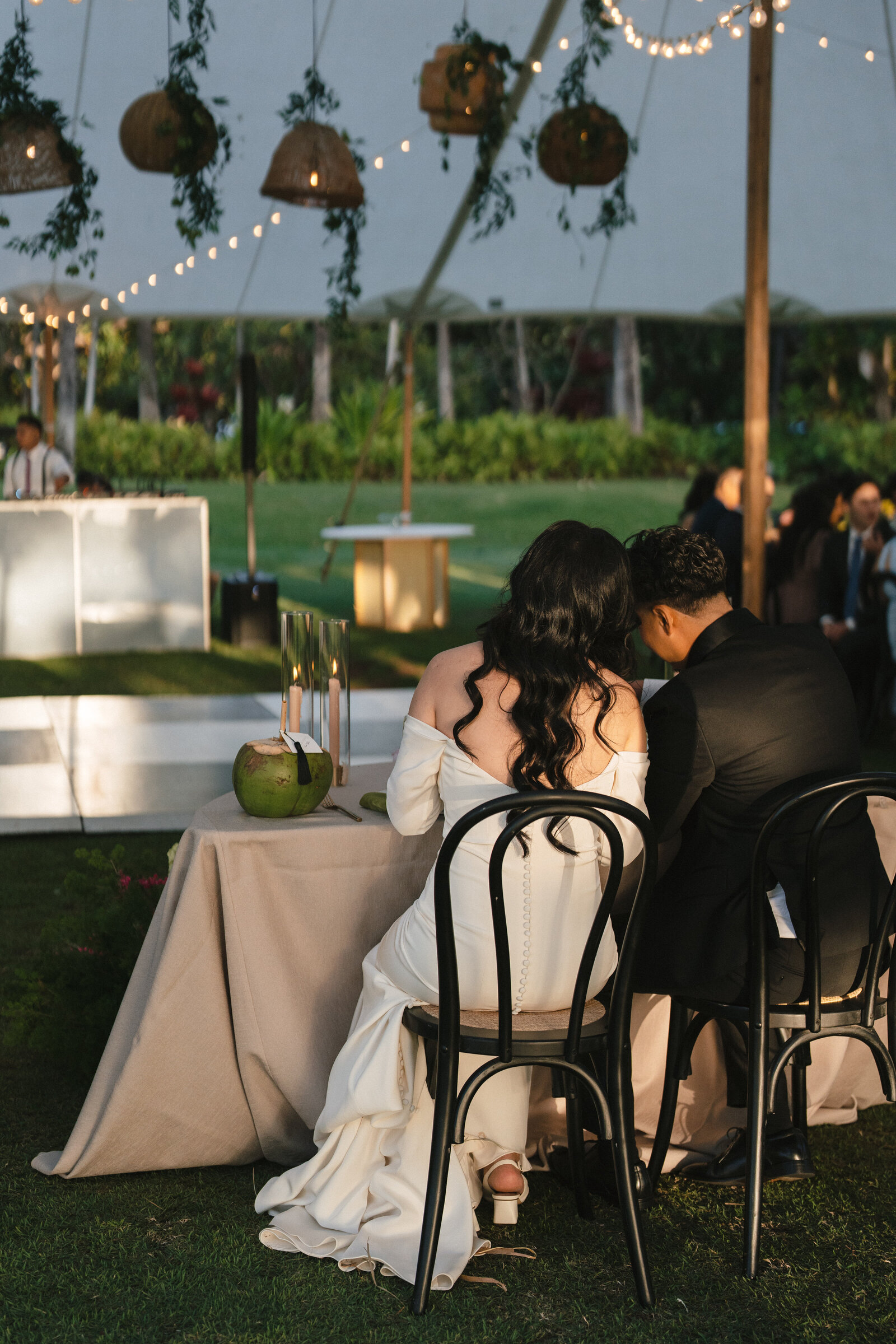 AshleyPurplePhoto_LauraJayWed_240203_57_06672