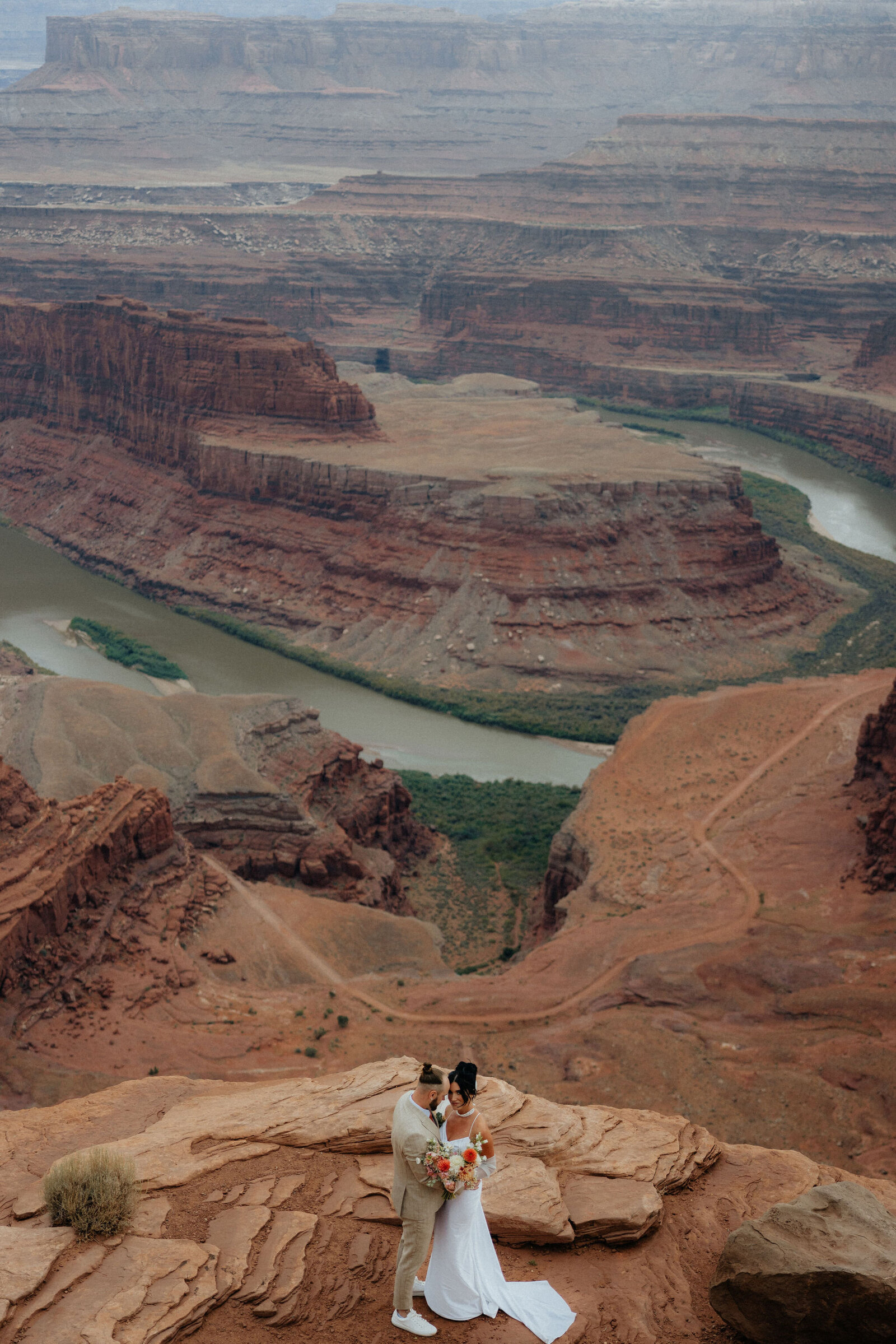 Eloping in Utah? Hire a Pro Adventure Photographer!