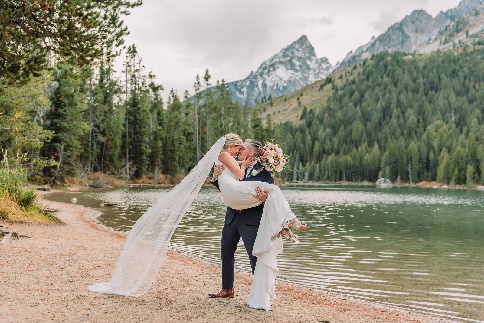 Wyoming elopement photographer, Grand teton wedding photographers, jackson hole photographer