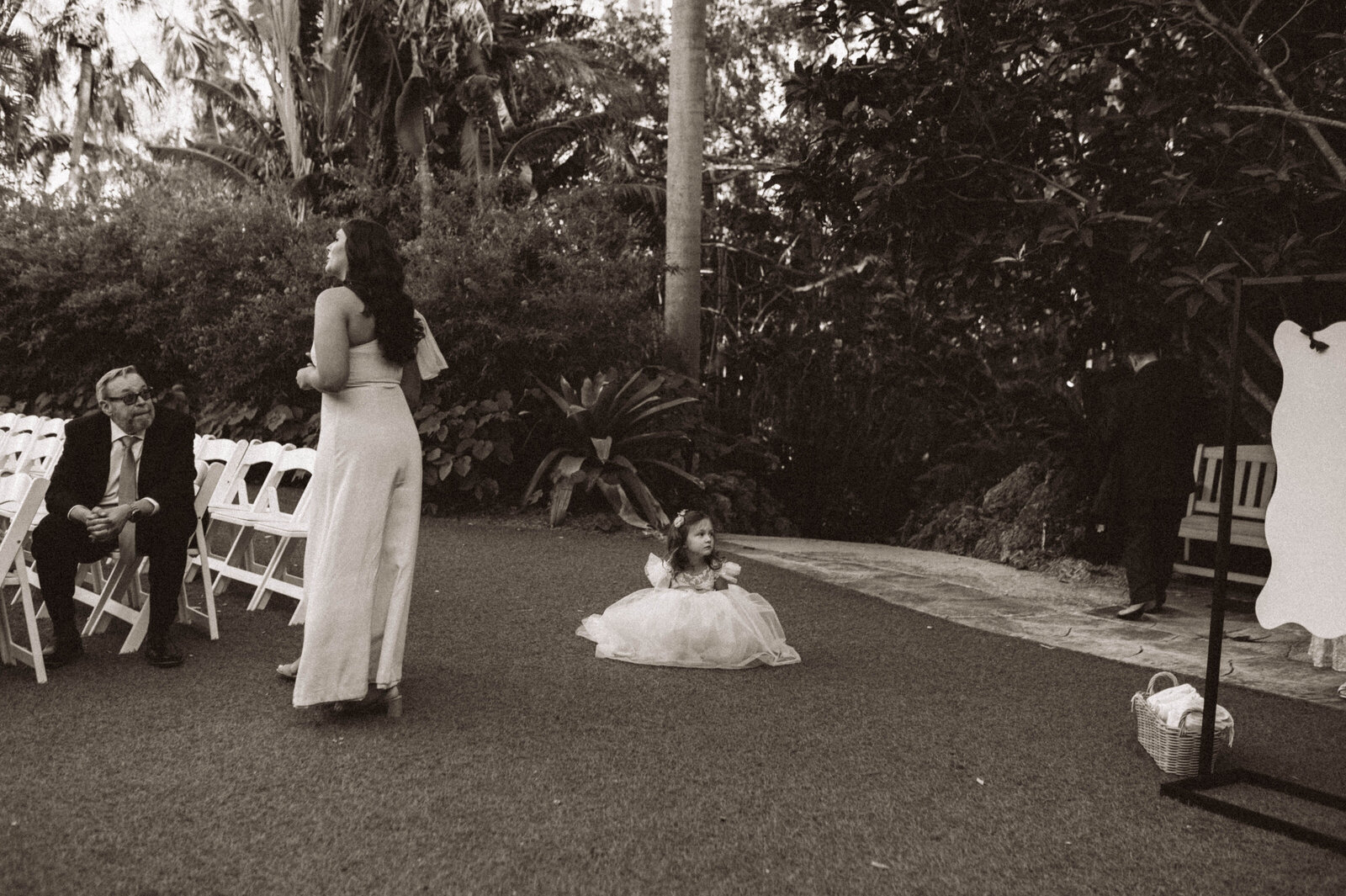 TheWolfesWeddingPreviews-95
