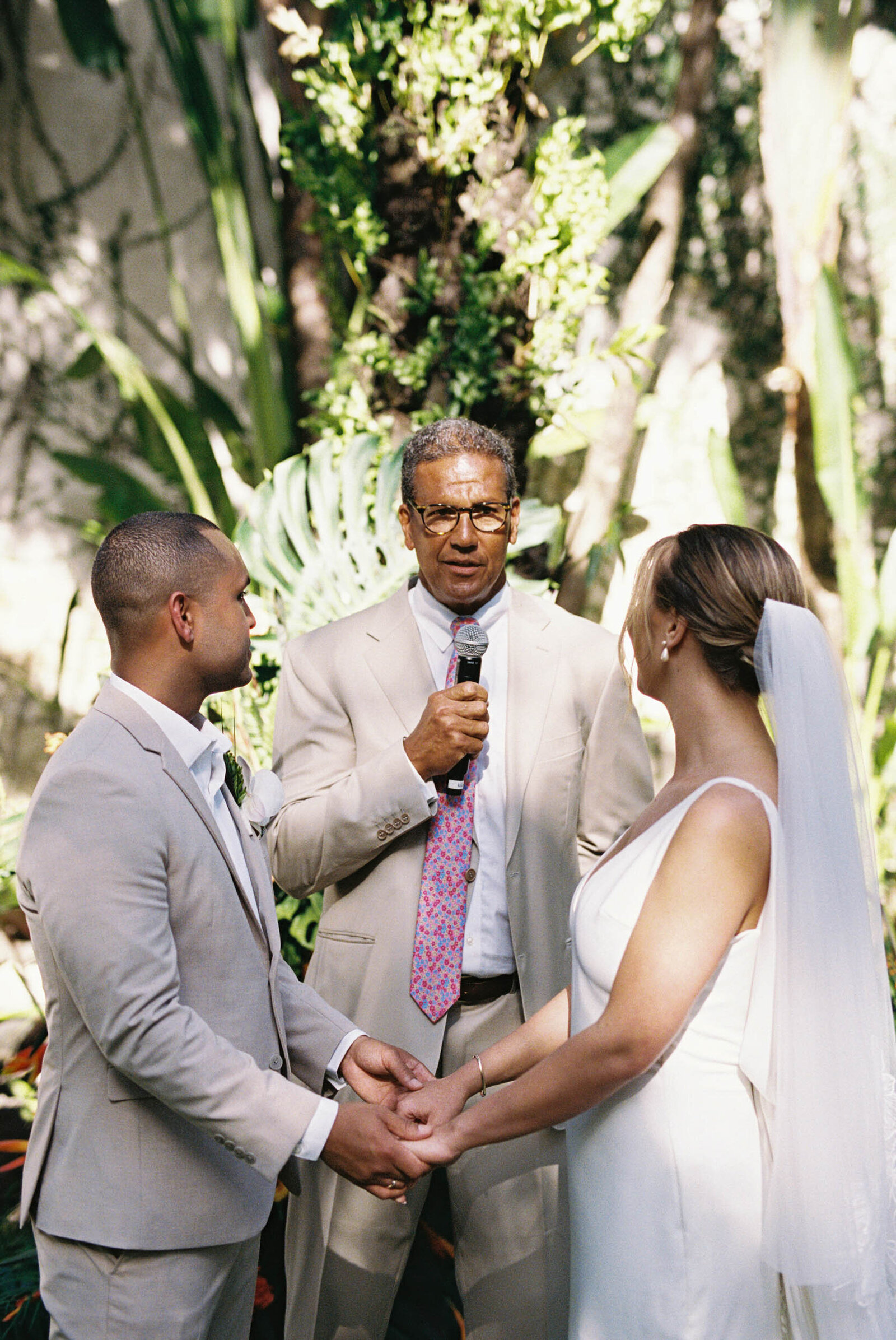 casa-colonial-hotel-dominican-republic-wedding-asia-pimentel-photography-s+t-43