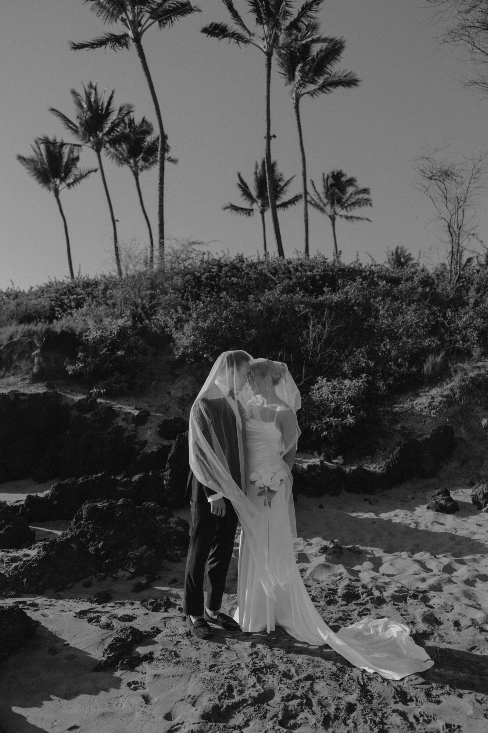 Cassie Beth Photography is a Hawaii Wedding Photographer