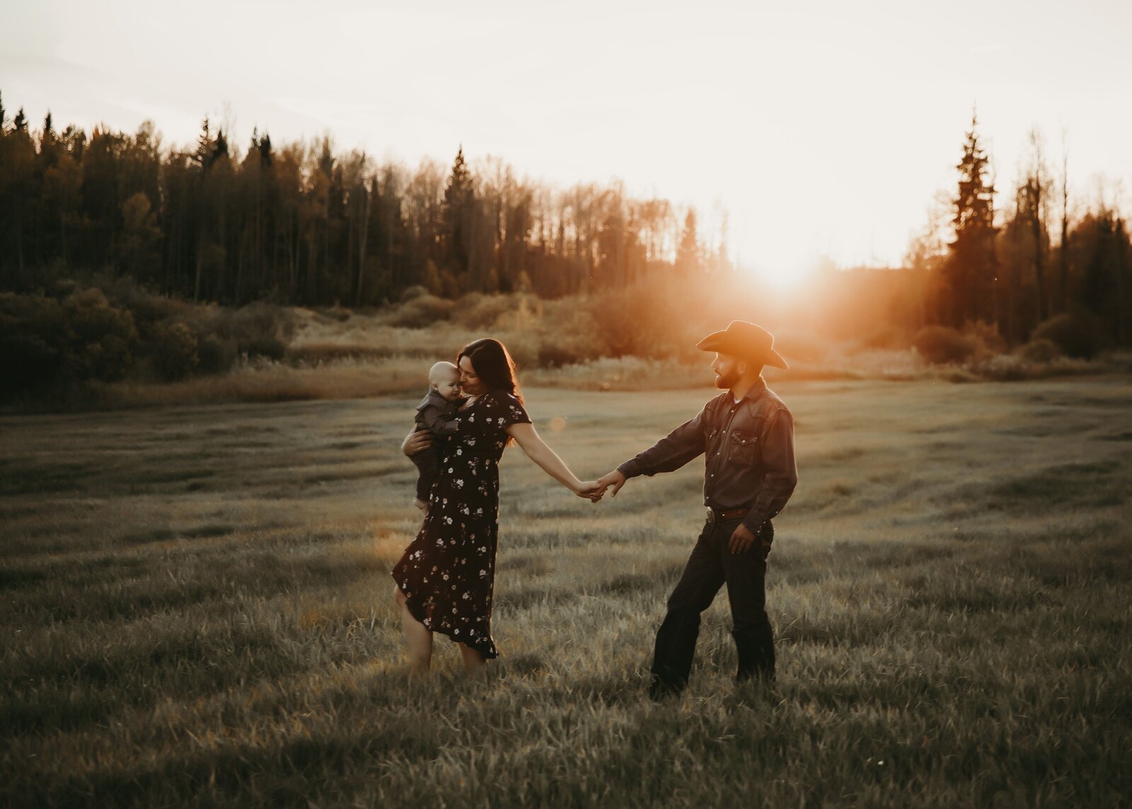 Edson-Alberta-Family-Photographer-7