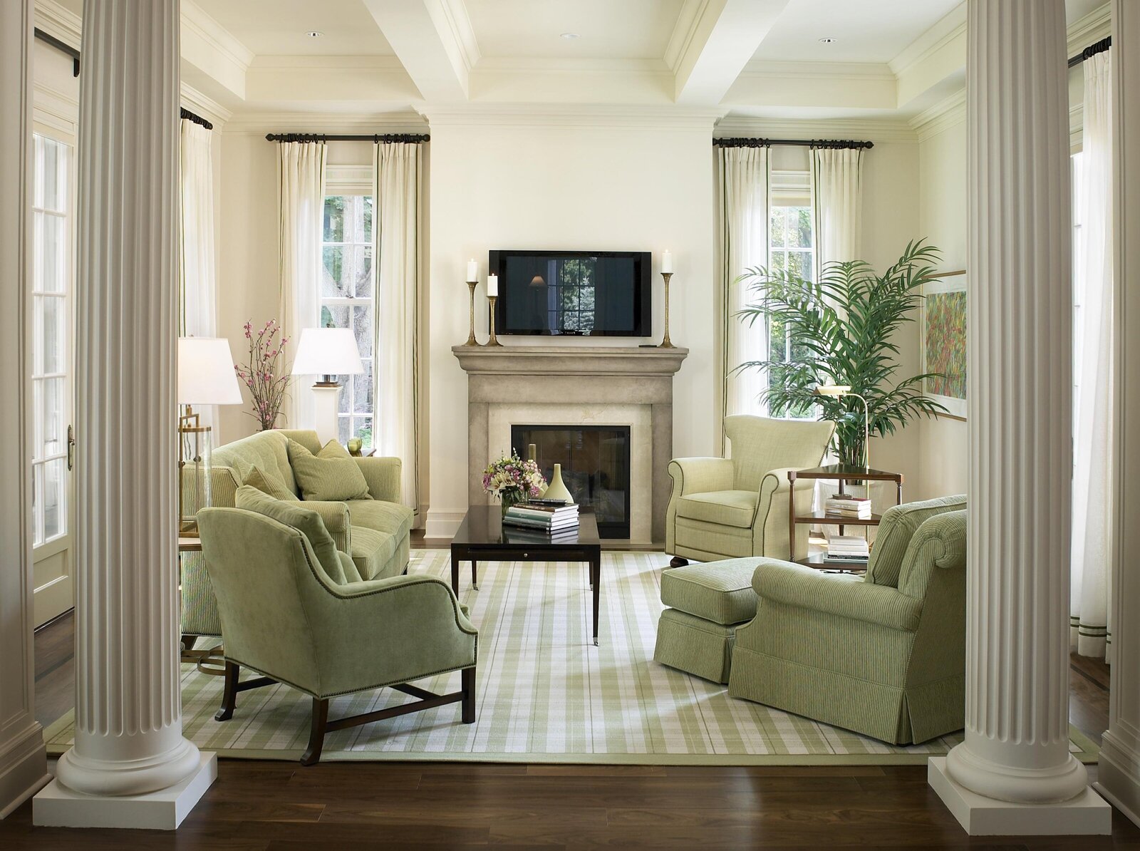 003-Two Rivers-Interiors-Traditional-Living Room-Columns-Green