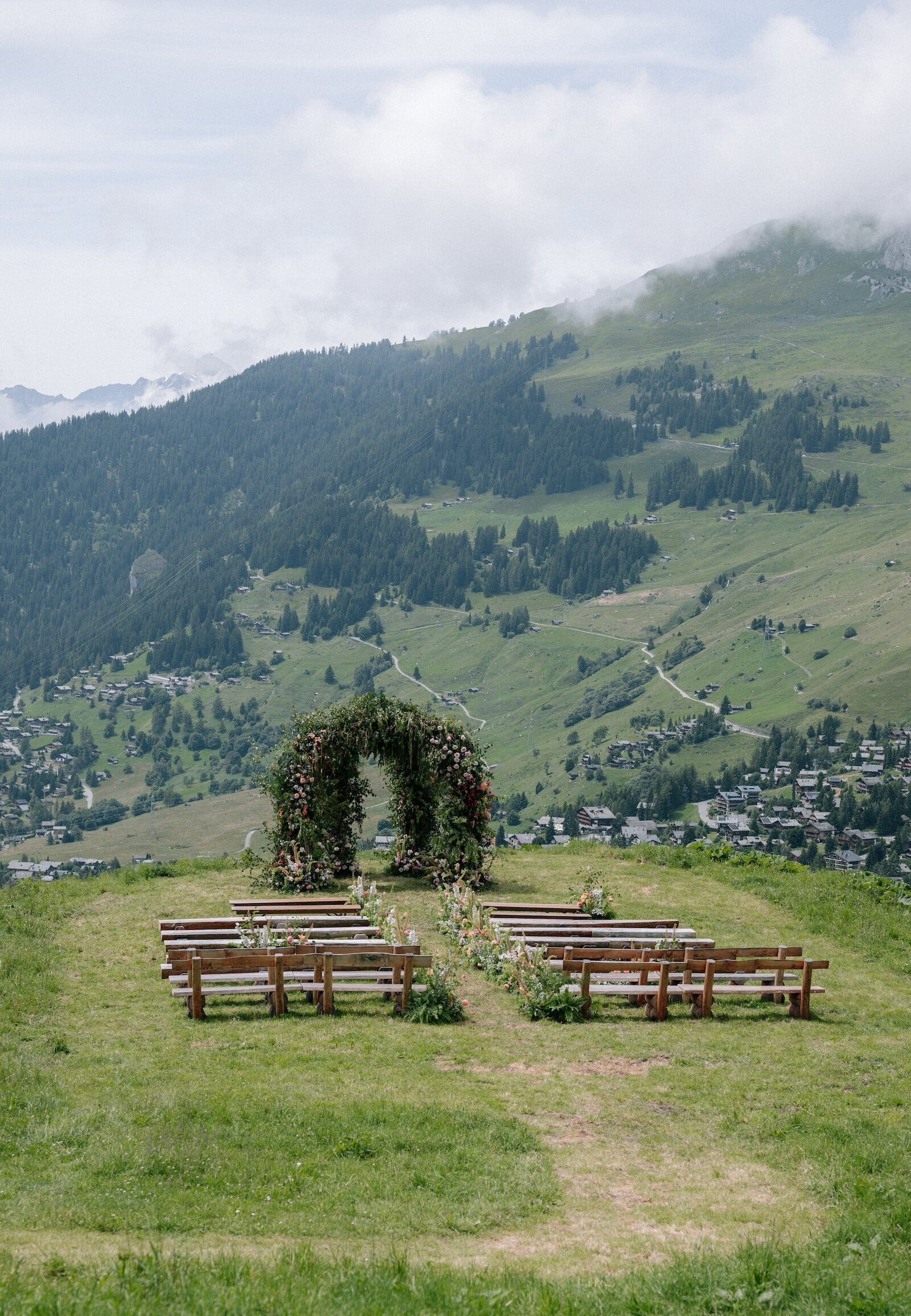 Wedding Florist in Verbier10