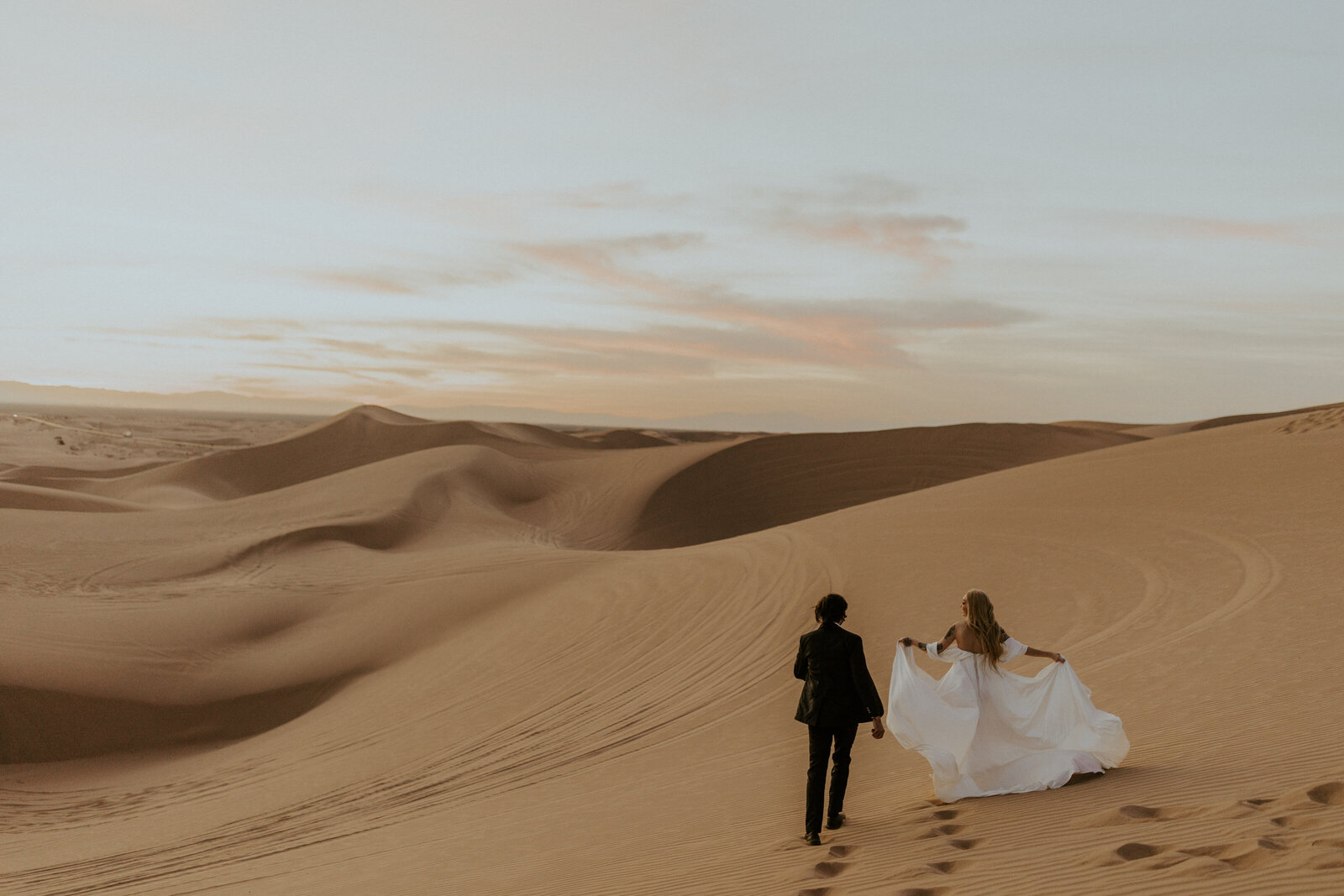 Jess and Aaron Glamis Sand Dunes Elopement McKenna Christine Photography-217