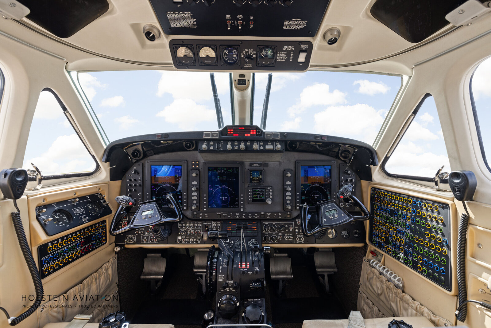 KingAir350 N427BC Watermark-7