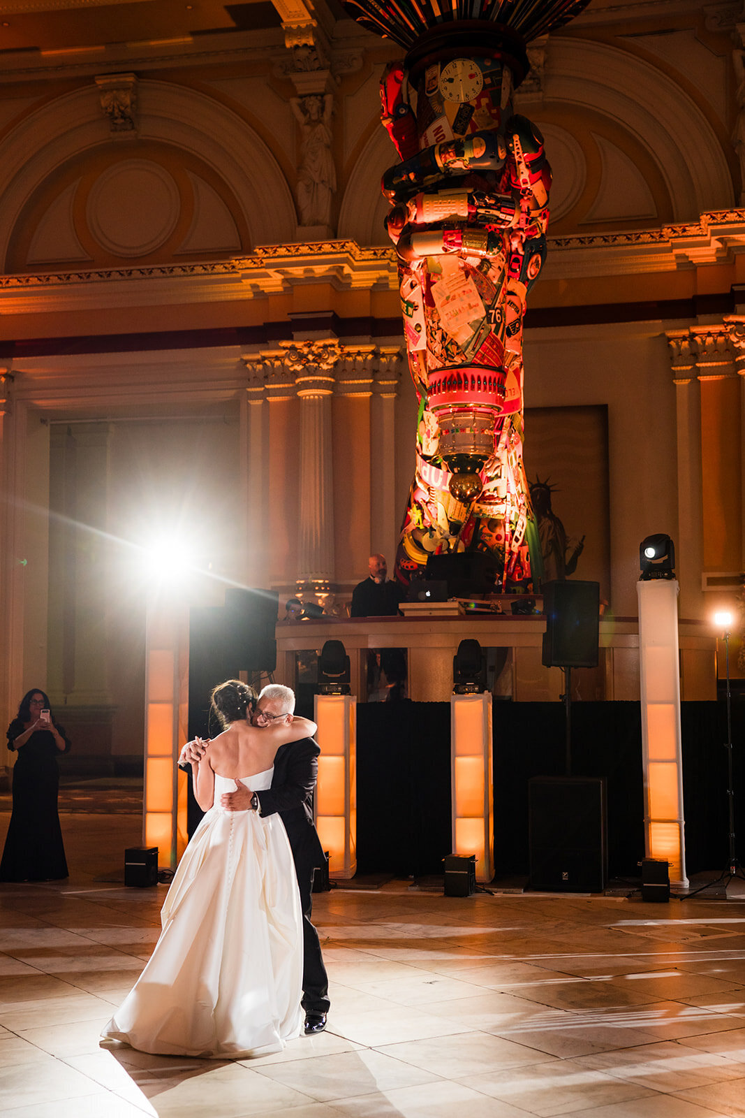 PleaseTouchMuseumPhiladelphiaWedding-159