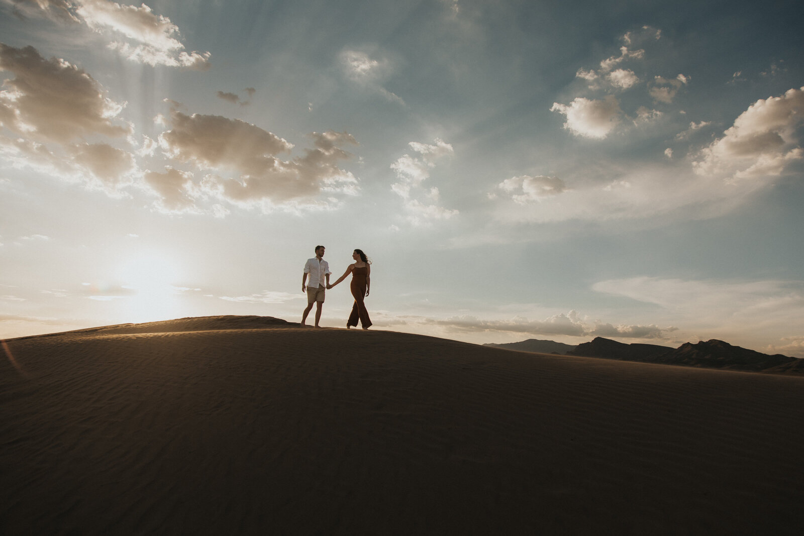 couple desert photography