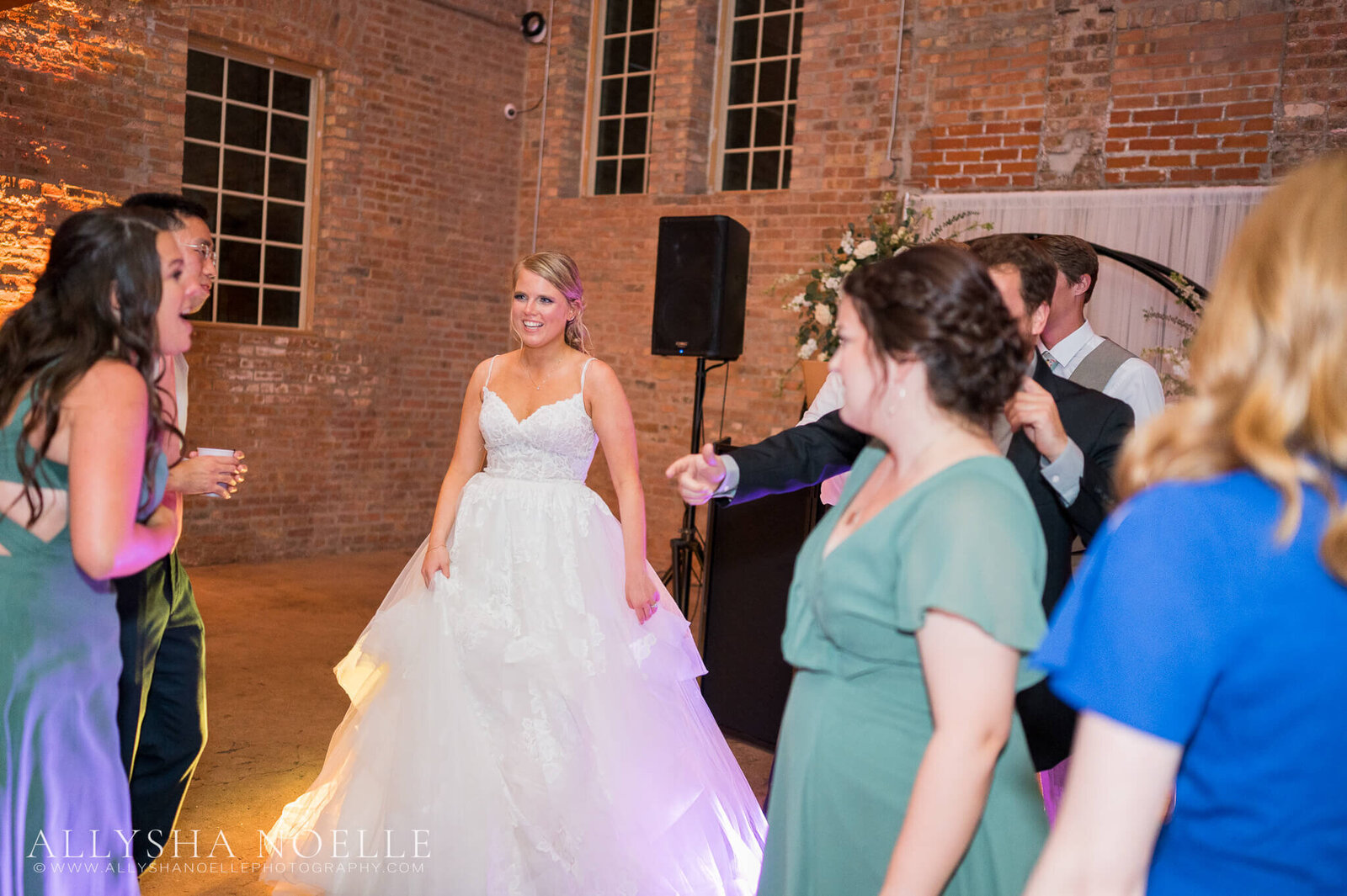 Wedding-at-The-Factory-on-Barclay-in-Milwaukee-1316