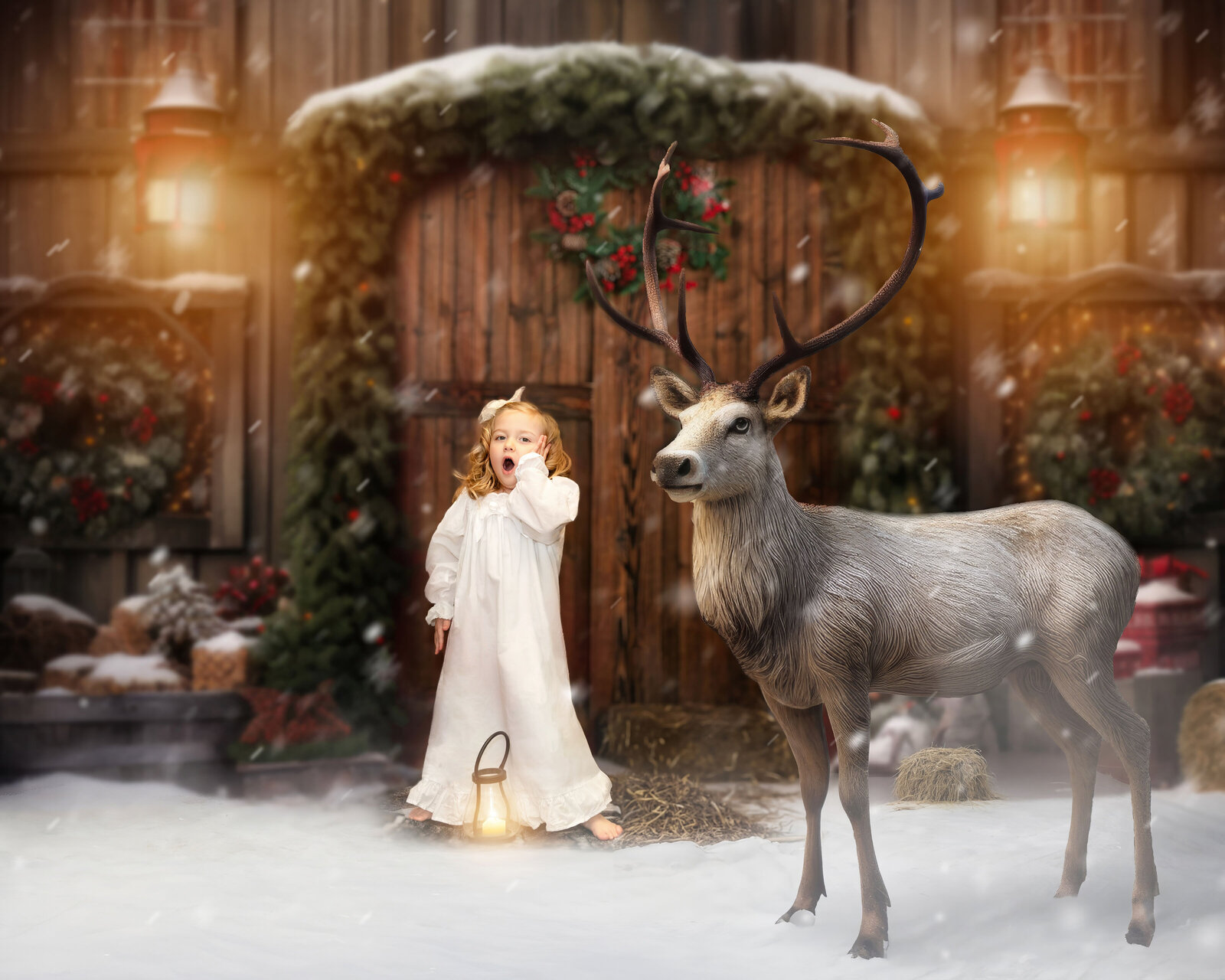 Santa-Experience-Ashlie-Steinau-Photography-Reindeer-Wallingford-CT-6