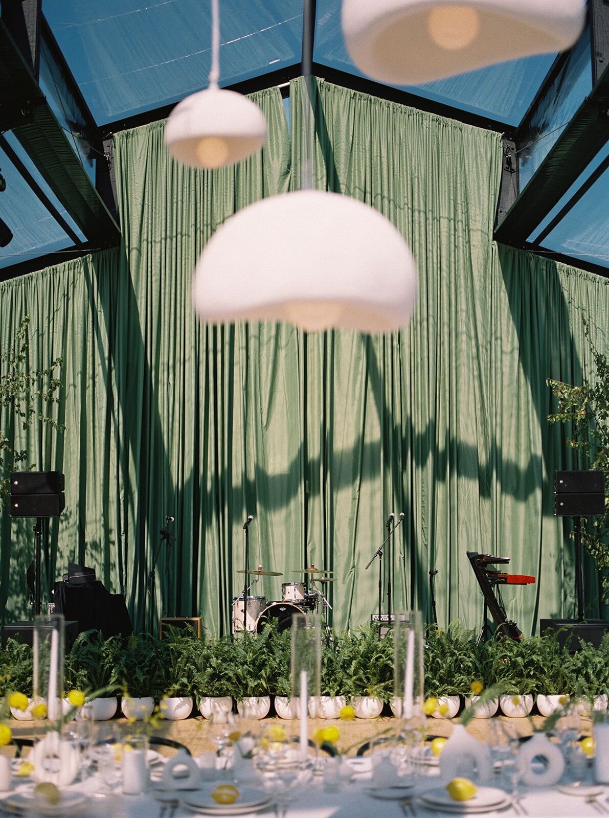 VzrJ_87w