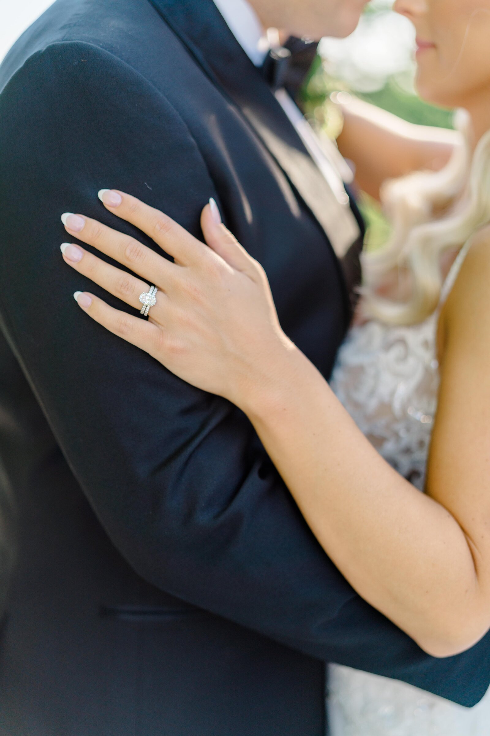 0424_LorenZachWedding_AmberWatkins_0803-min